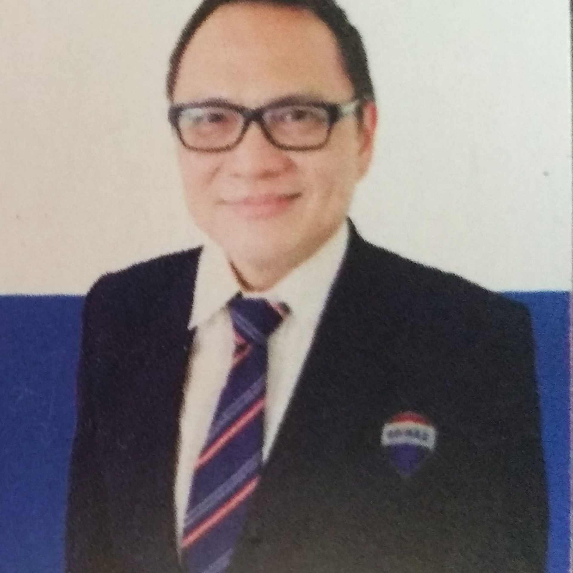Foto agen properti Hendera