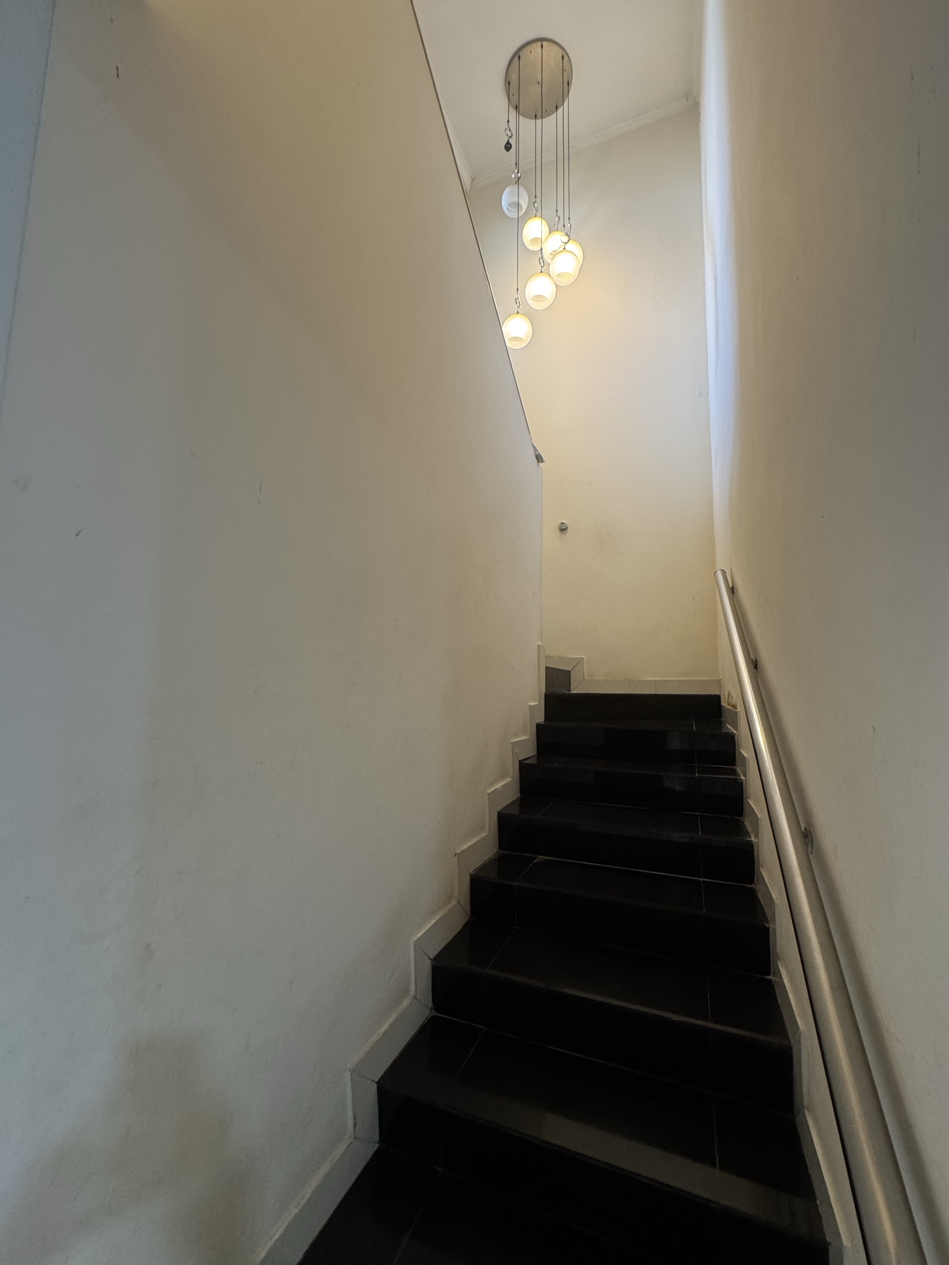 Rumah Dijual di Jakarta Barat, foto 9 dari 10