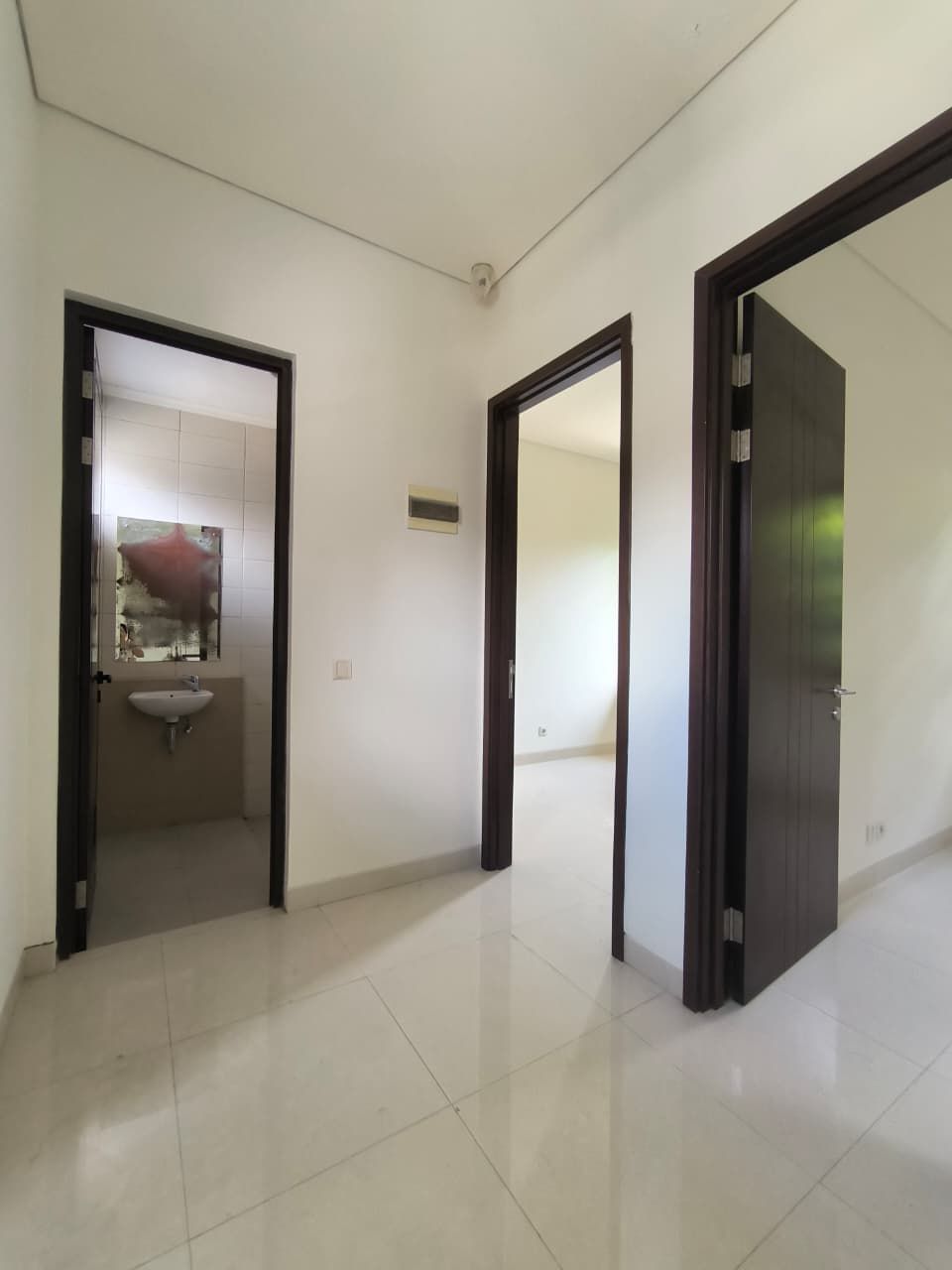 Rumah Dijual di Tangerang, foto 3 dari 8