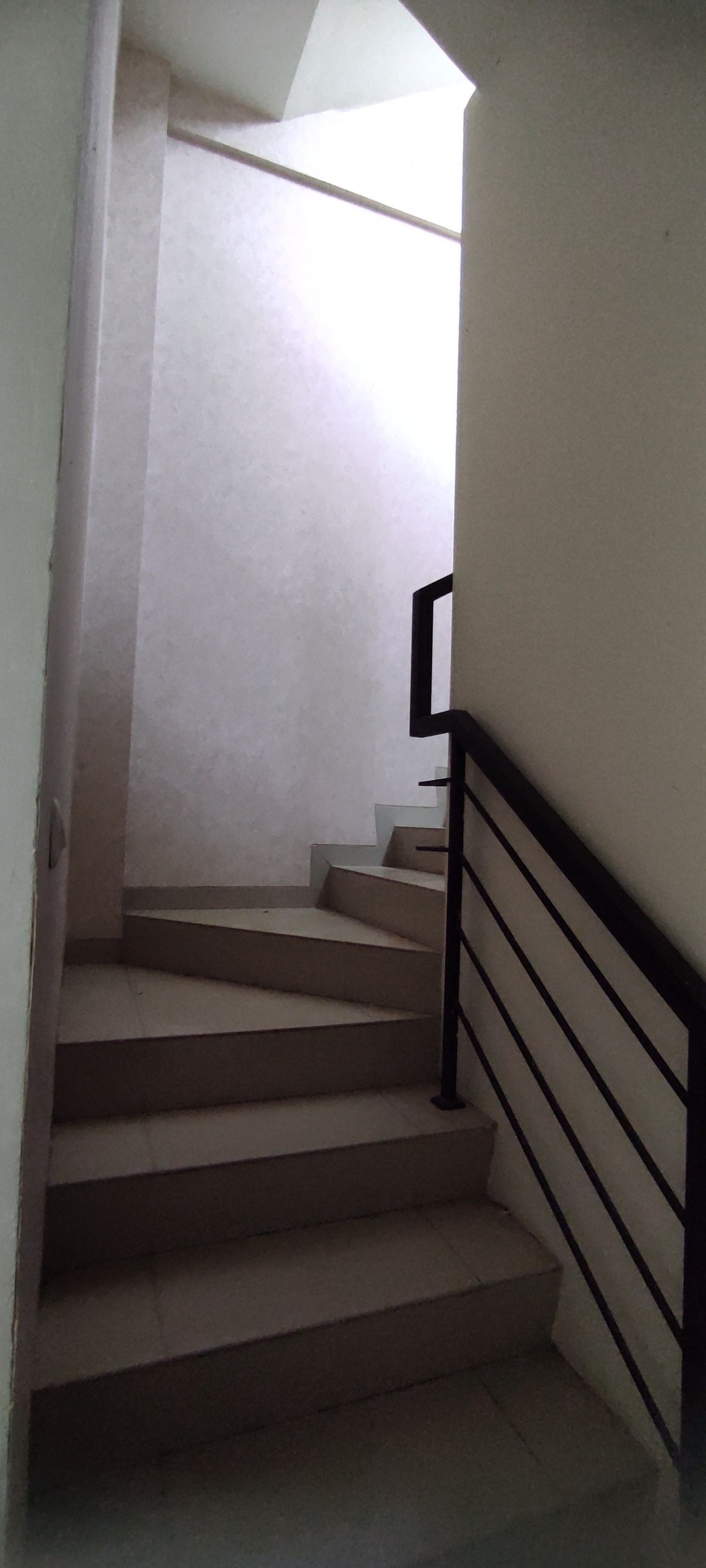 Ruko Disewa di Tangerang, foto 1 dari 10