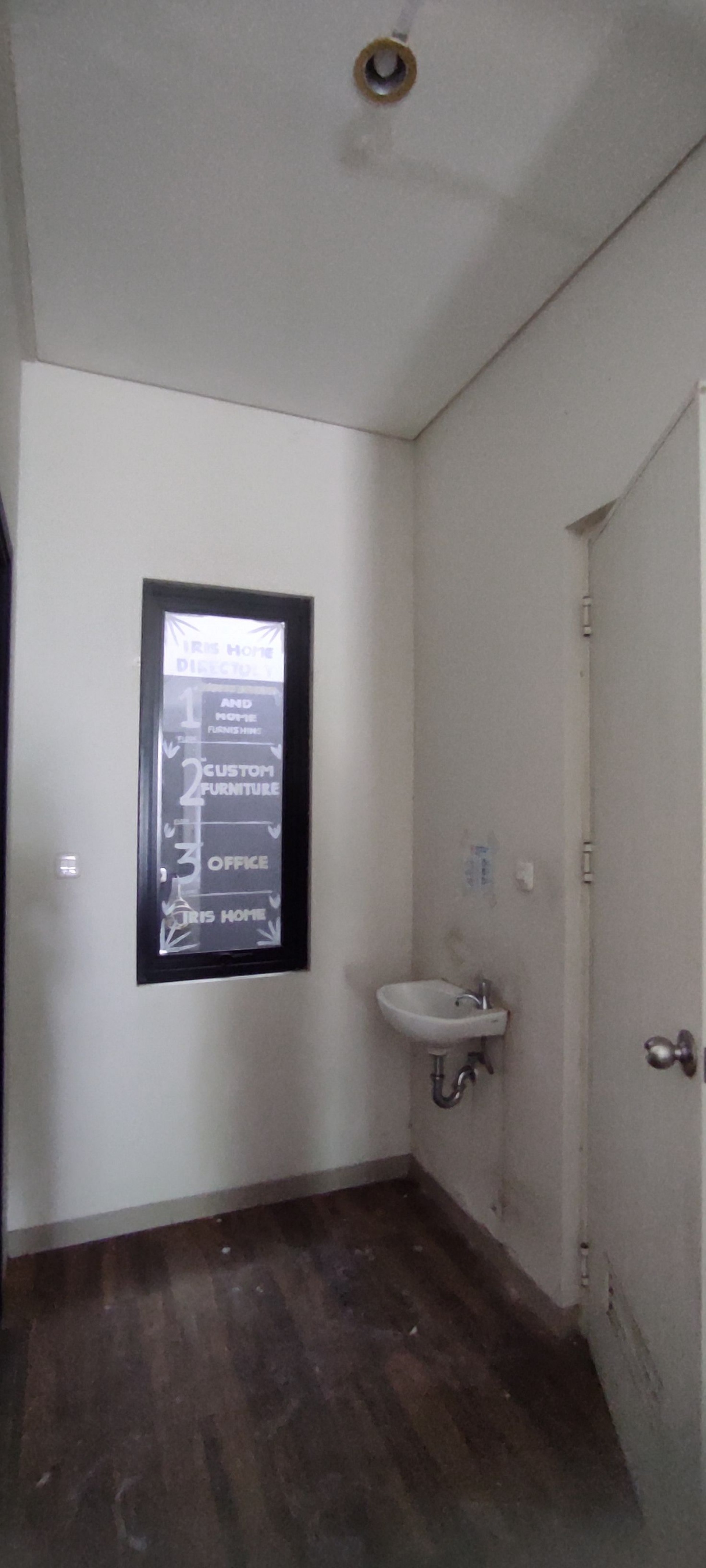 Ruko Disewa di Tangerang, foto 1 dari 10