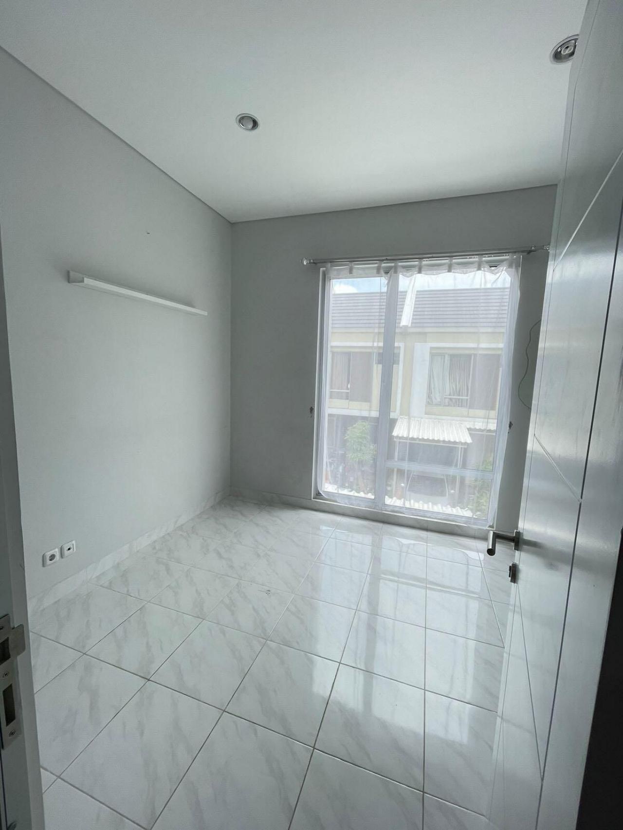 Rumah Dijual di Tangerang, foto 1 dari 10