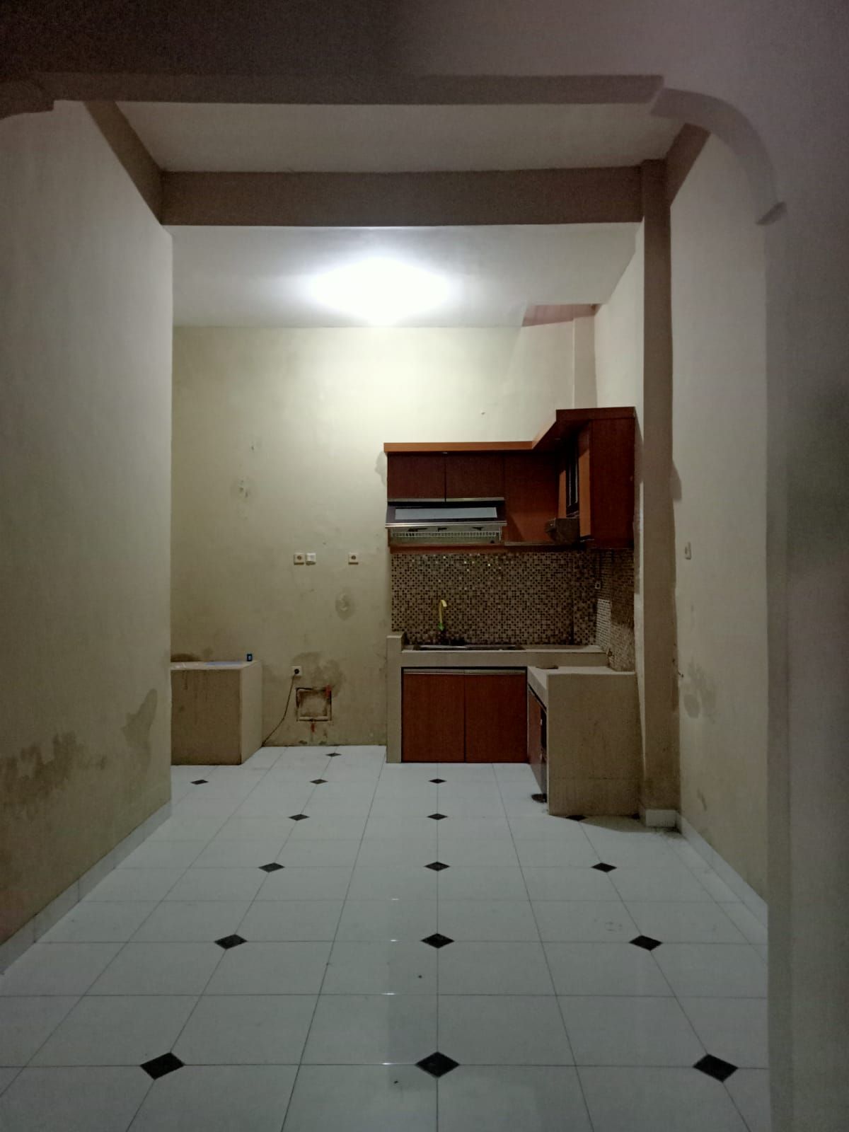 Rumah Dijual di Depok, foto 2 dari 7