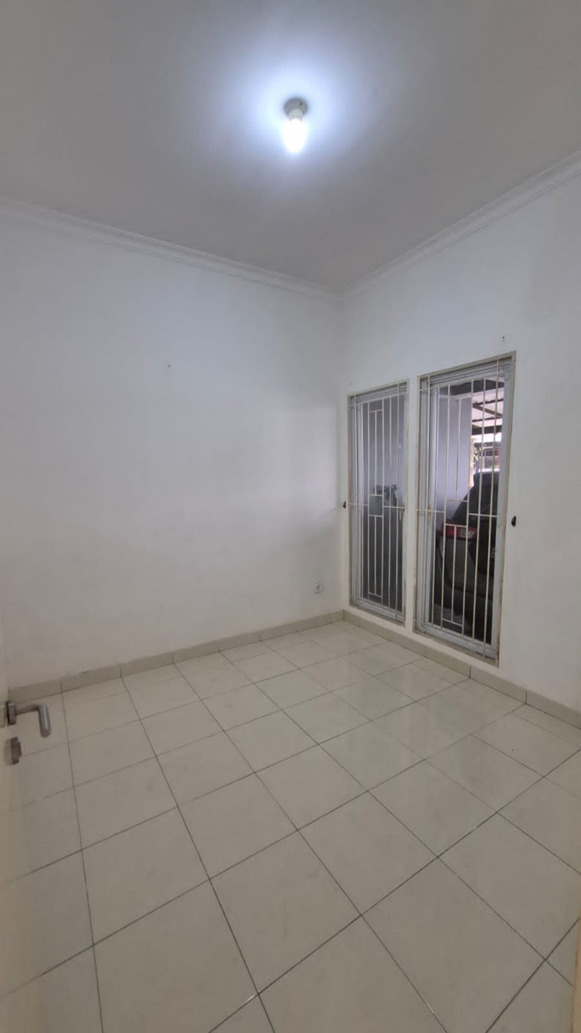 Rumah Dijual di Tangerang, foto 1 dari 10