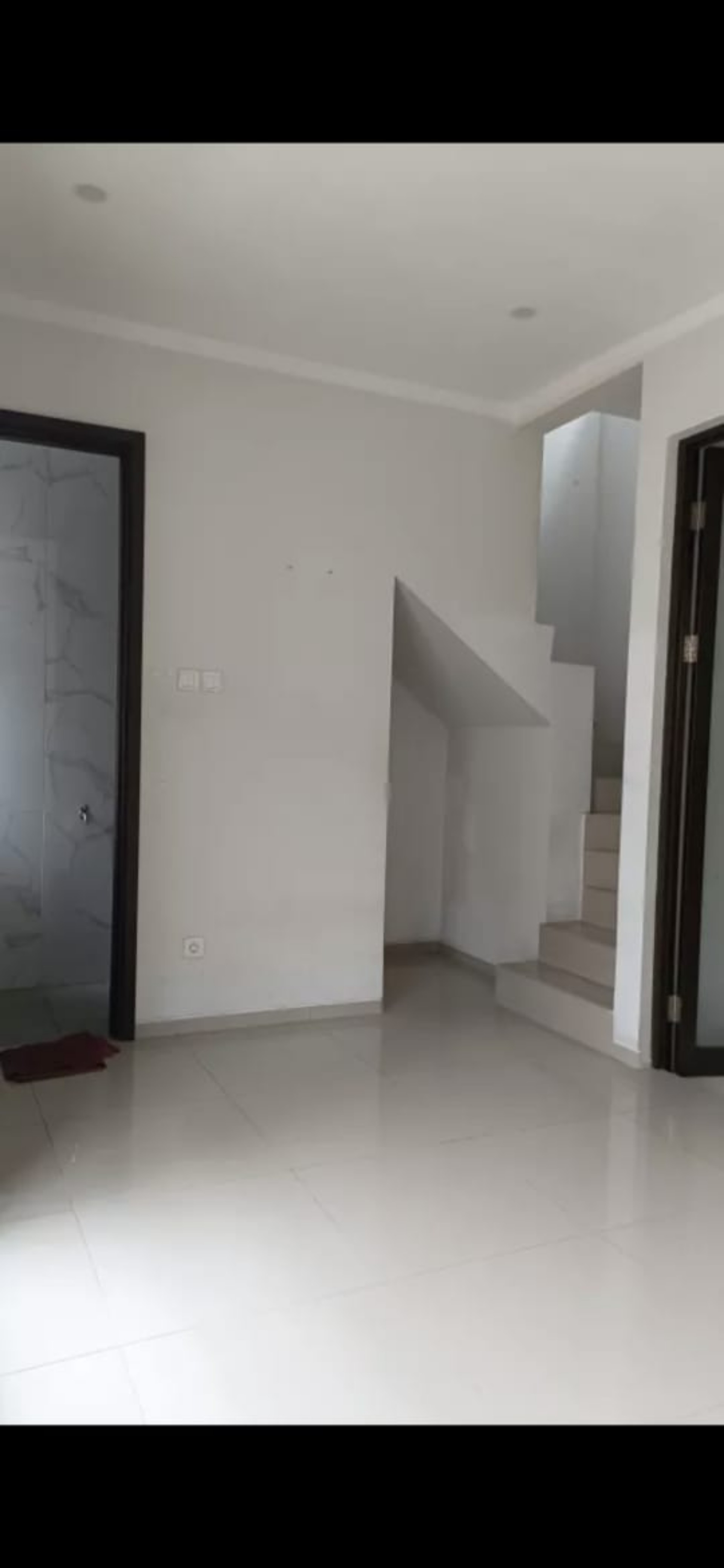 Rumah Dijual di Tangerang, foto 1 dari 10