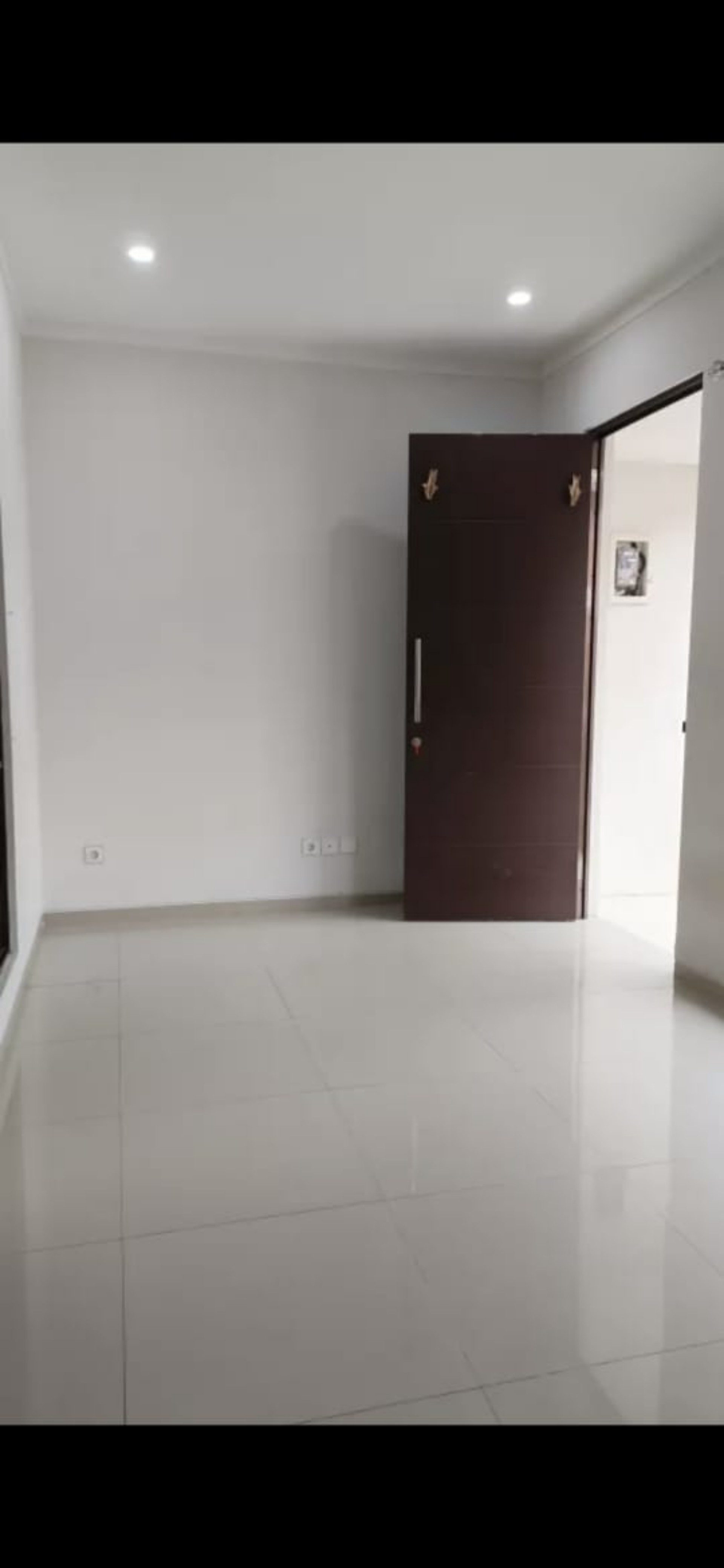 Rumah Dijual di Tangerang, foto 1 dari 10