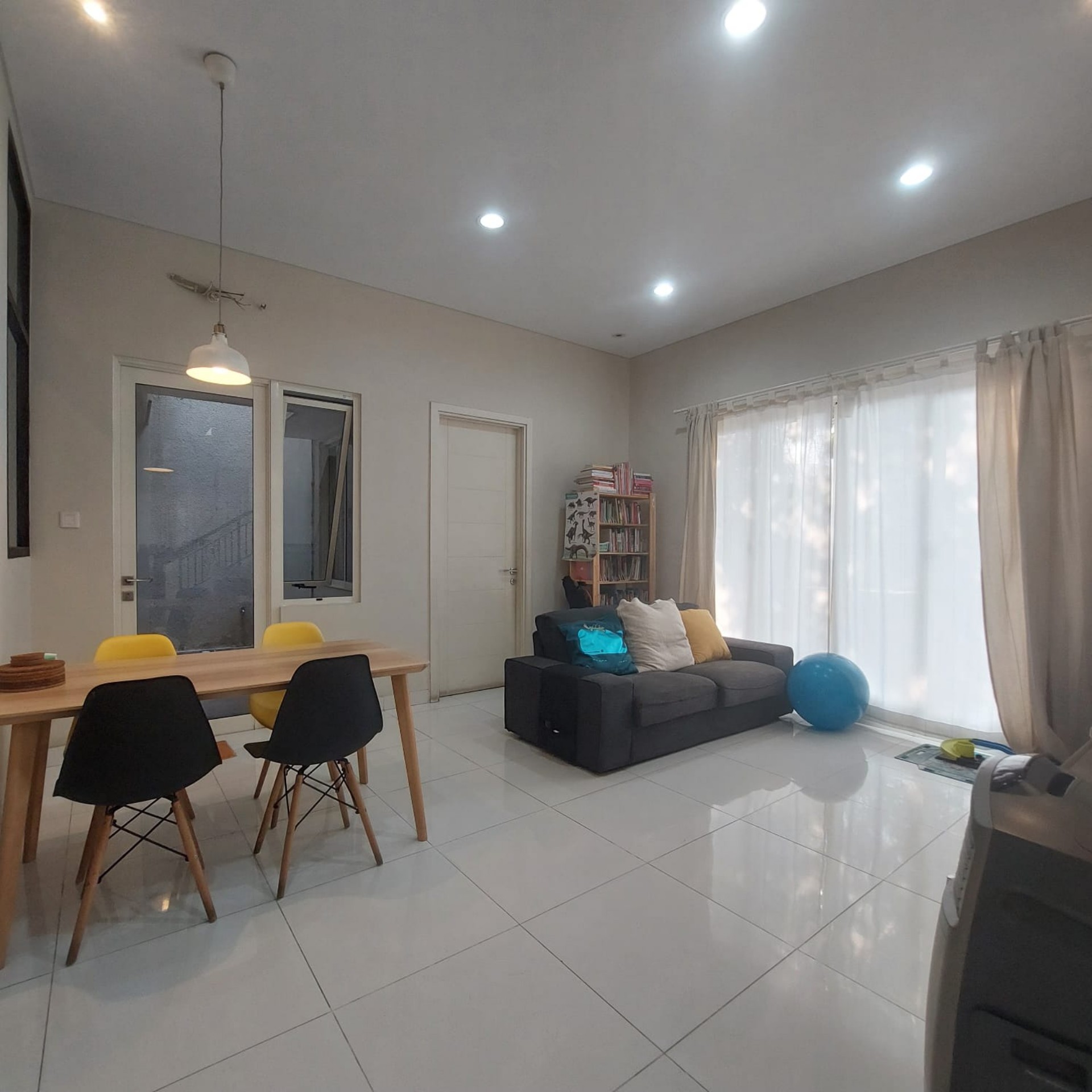 Rumah Dijual di Tangerang, foto 1 dari 6