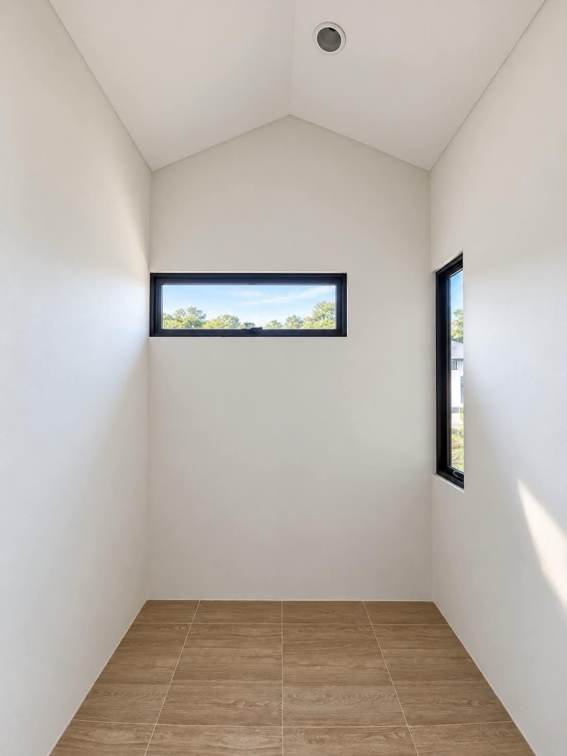 Rumah Disewa di Tangerang, foto 5 dari 9