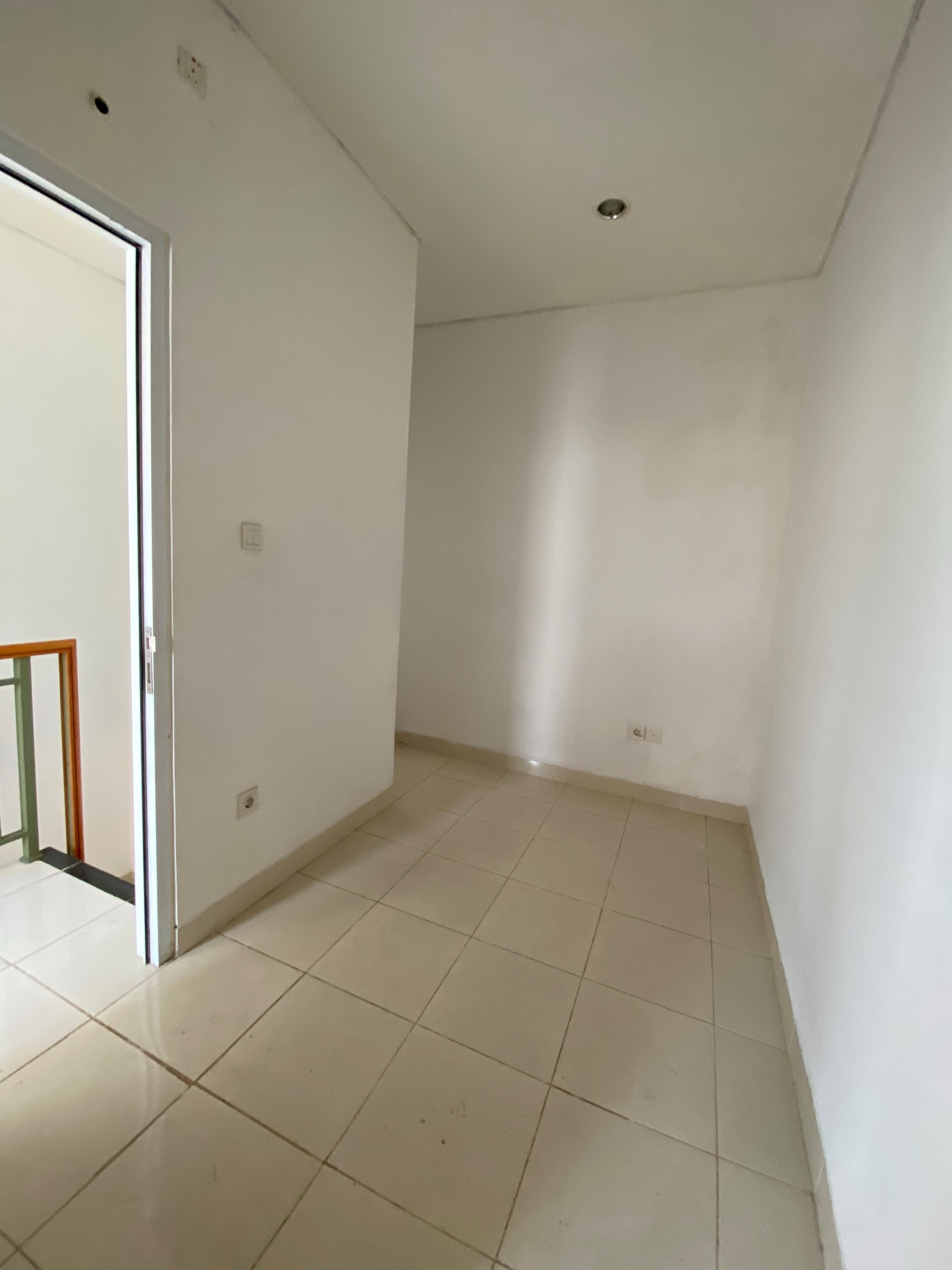 Rumah Disewa di Tangerang, foto 4 dari 8