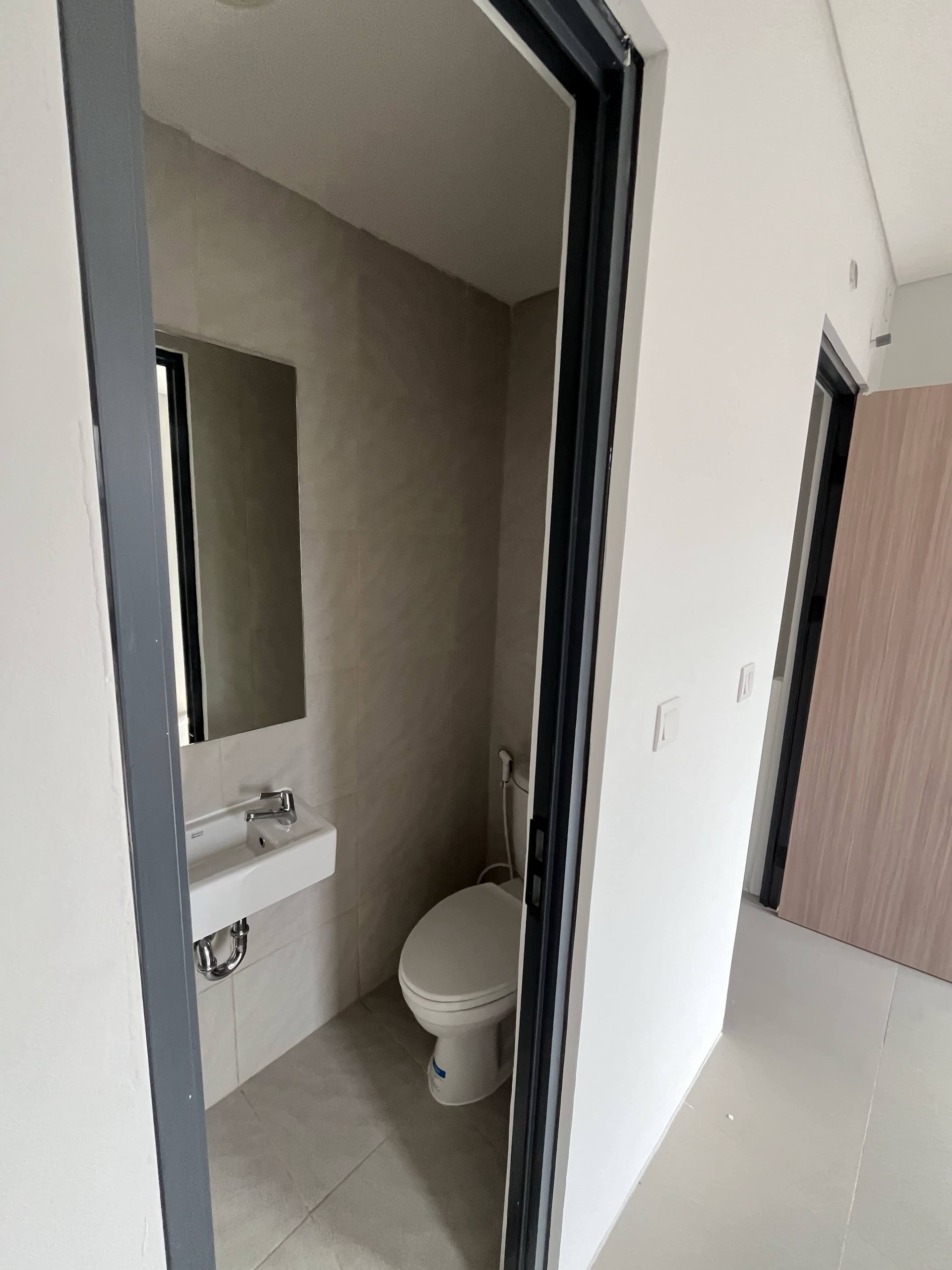 Rumah Disewa di Tangerang, foto 3 dari 10