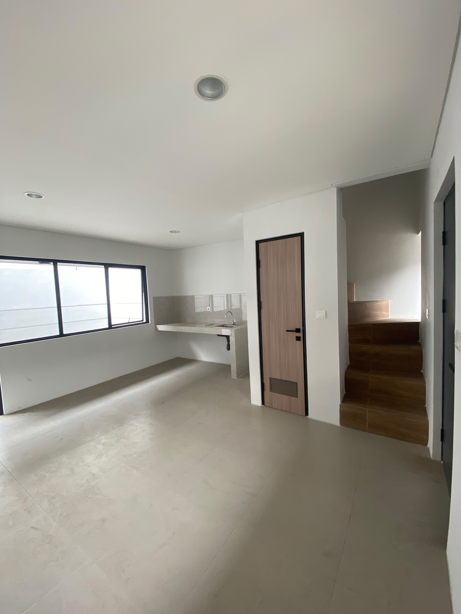 Rumah Dijual di Tangerang, foto 7 dari 9