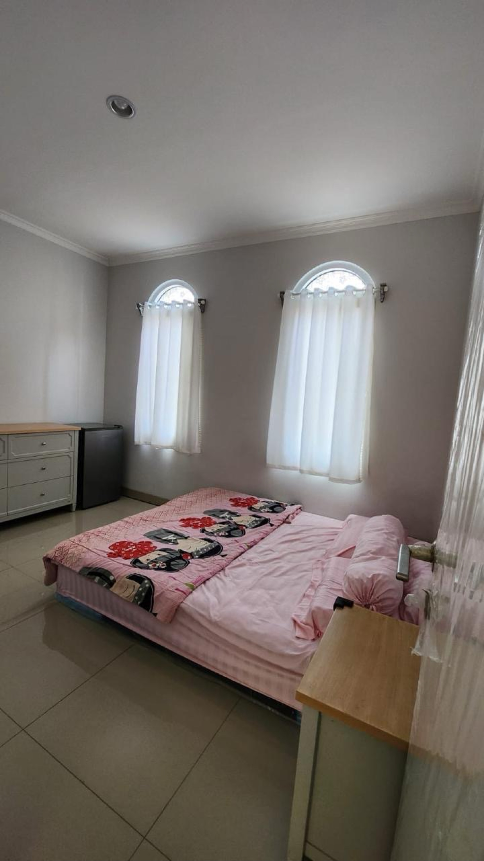Rumah Disewa di Tangerang, foto 4 dari 10