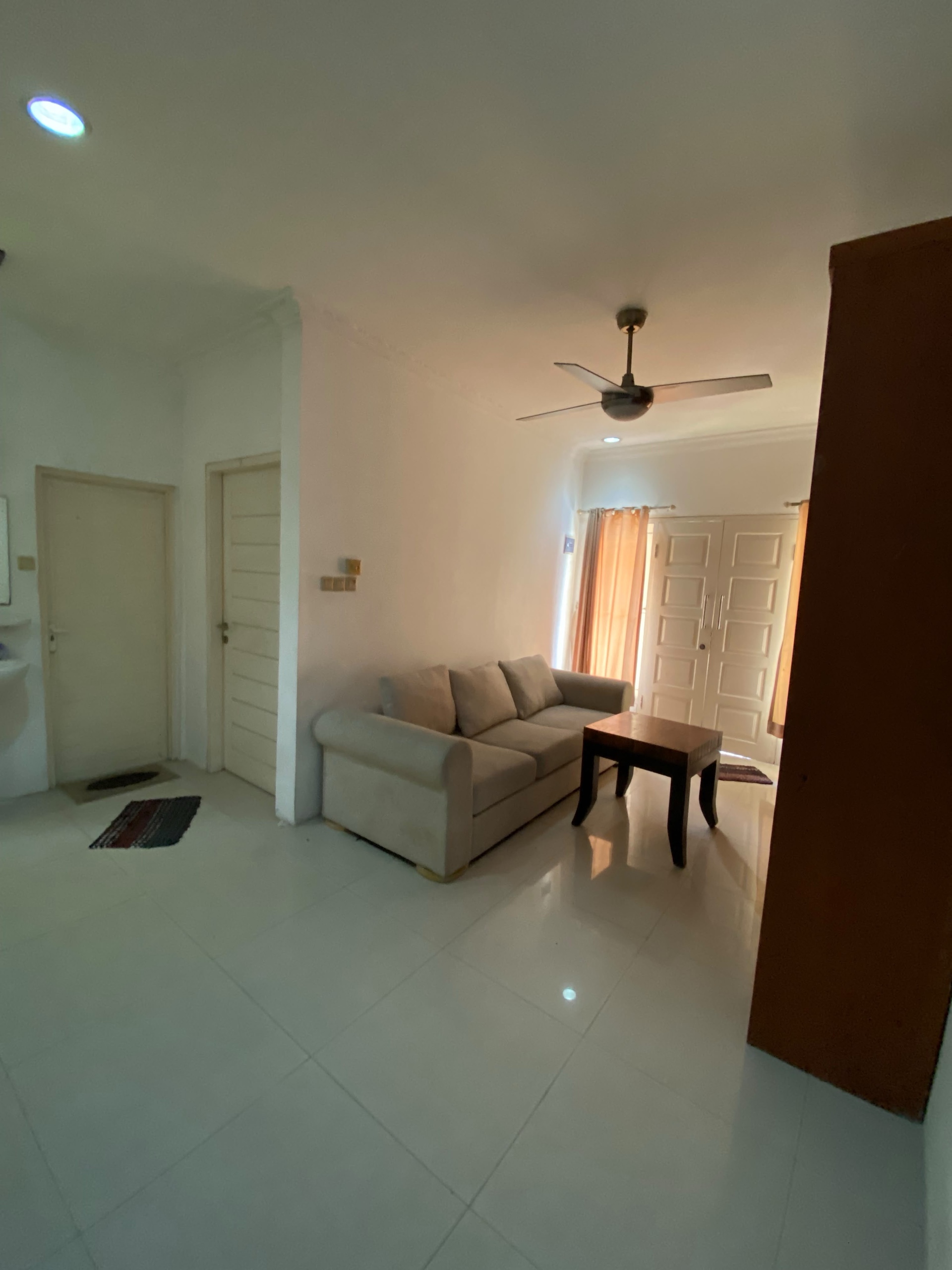 Rumah Disewa di Tangerang, foto 8 dari 10