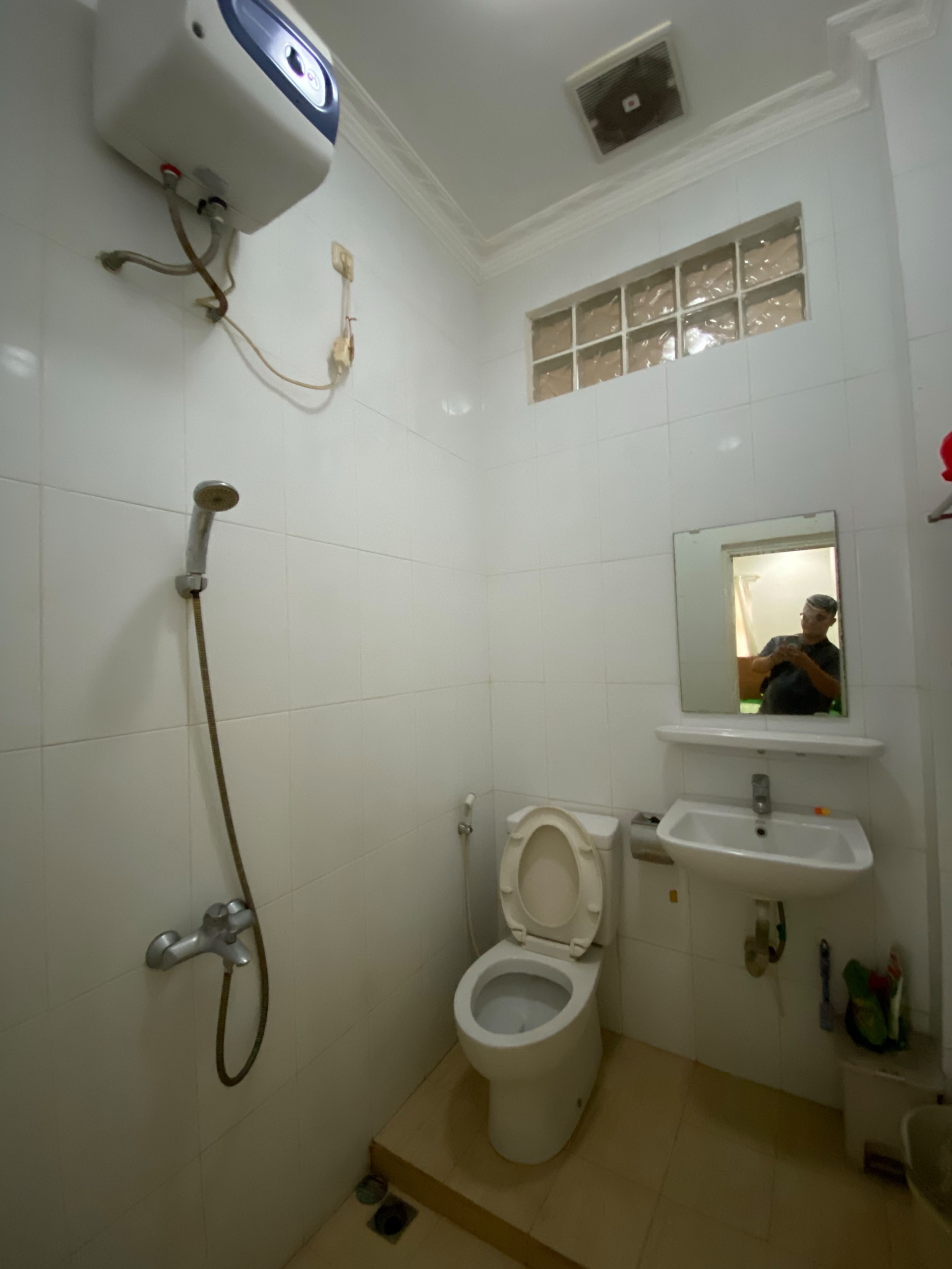 Rumah Disewa di Tangerang, foto 9 dari 10