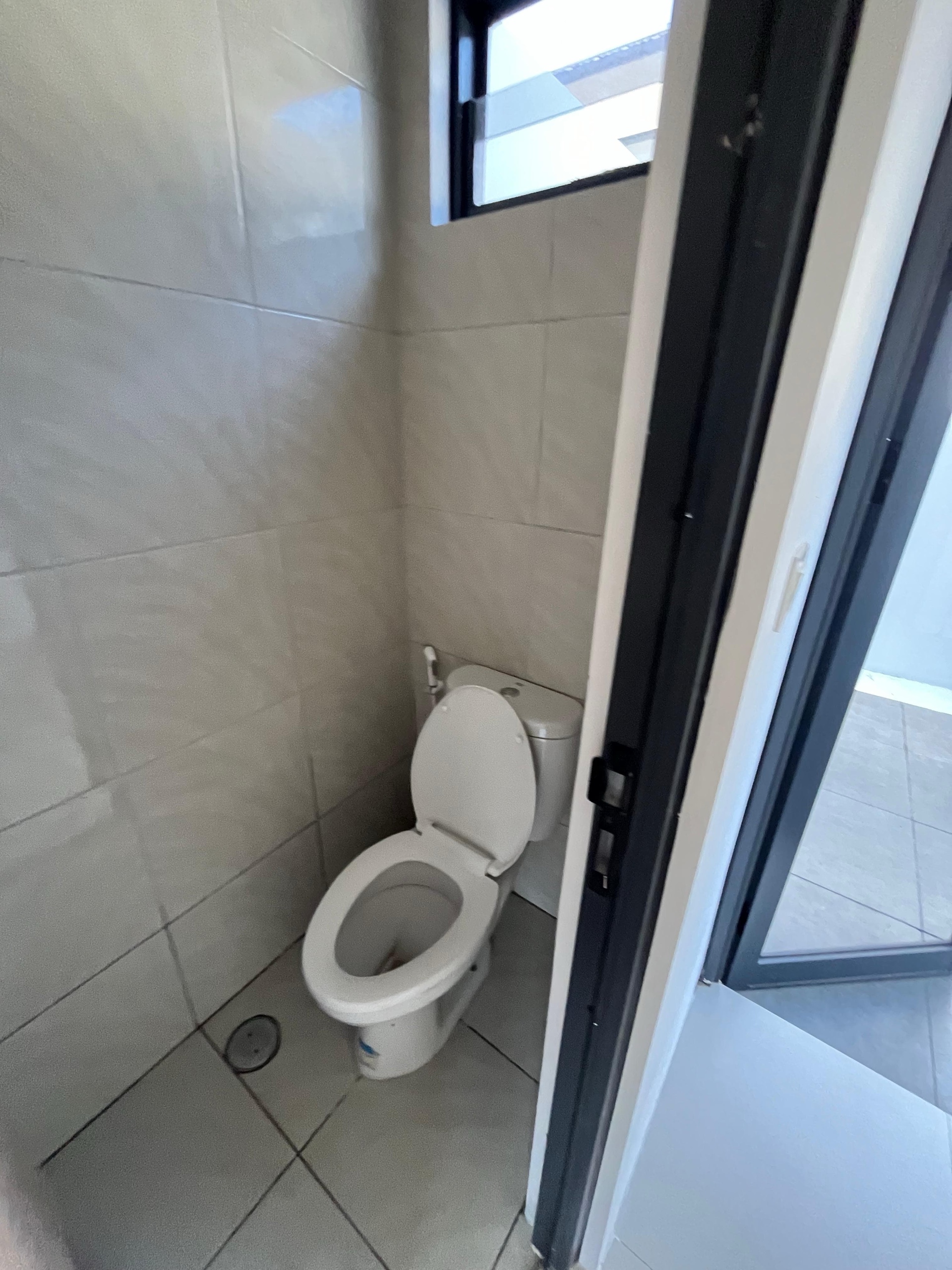 Rumah Disewa di Tangerang, foto 7 dari 10