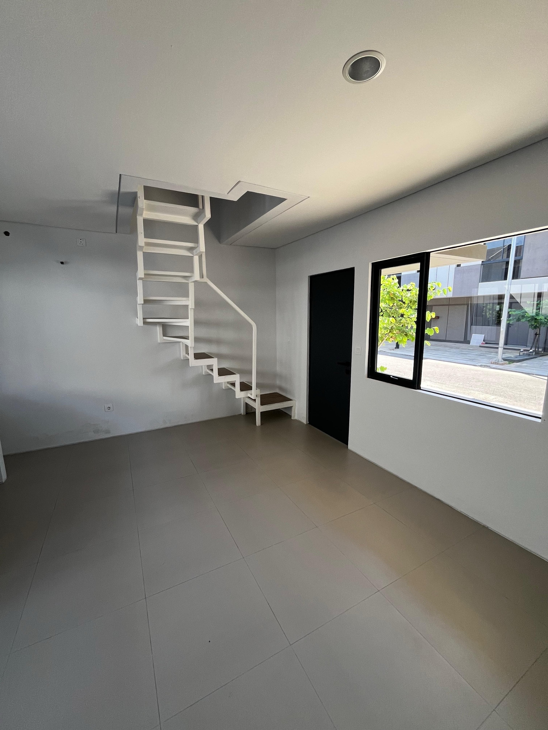 Rumah Disewa di Tangerang, foto 4 dari 10