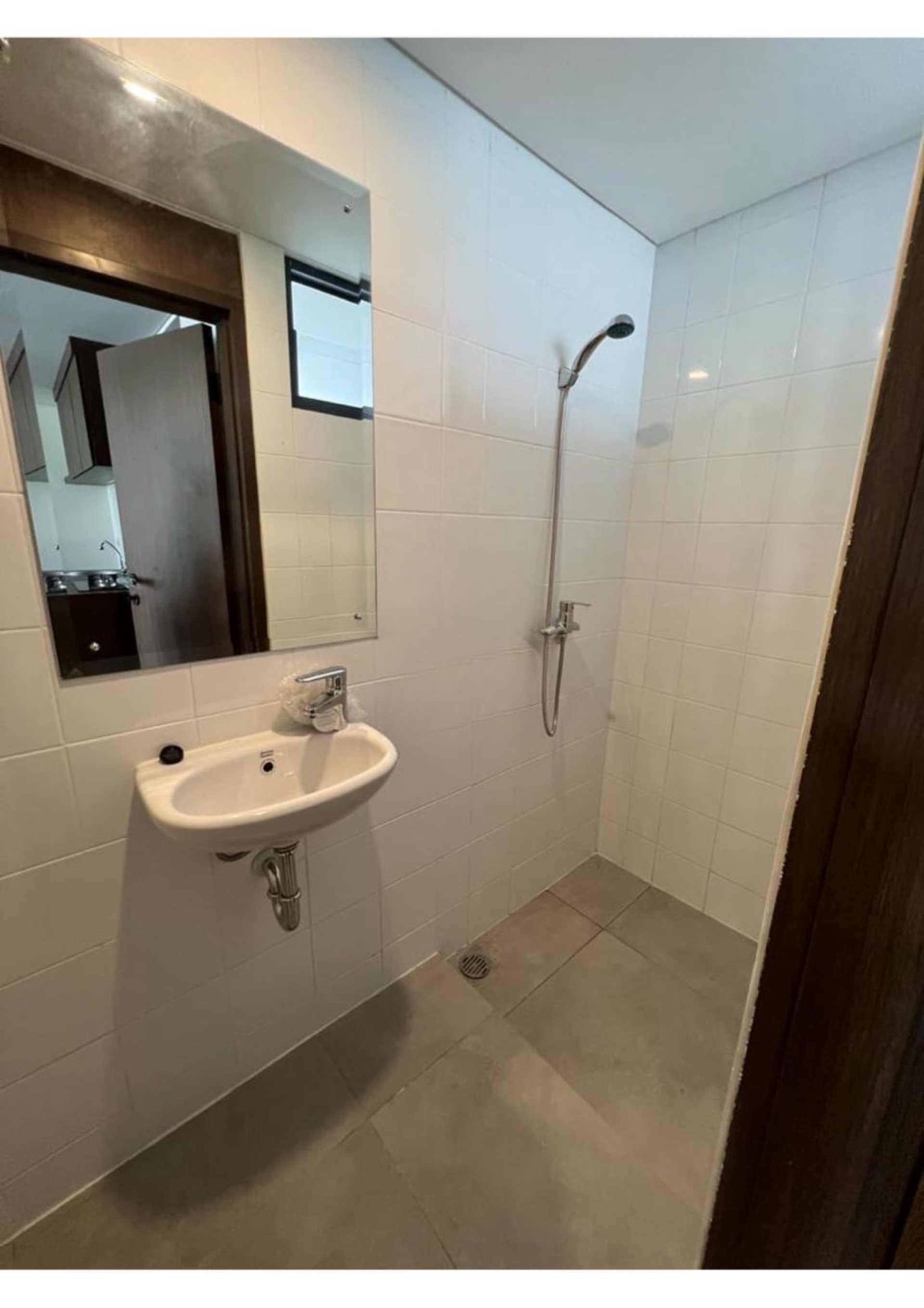 Rumah Disewa di Tangerang, foto 4 dari 9