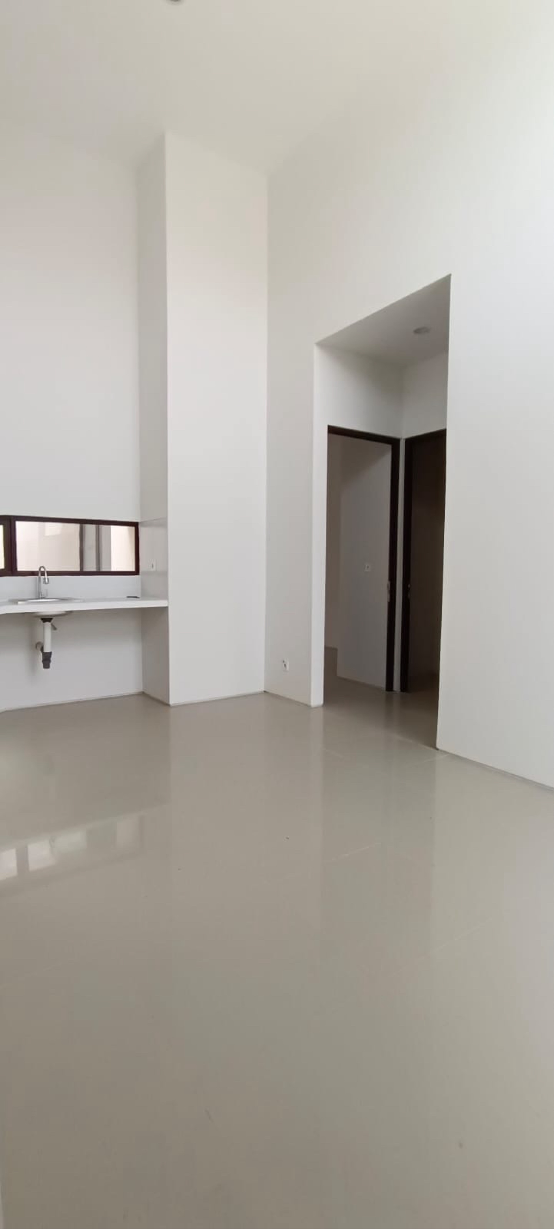 Rumah Disewa di Tangerang, foto 3 dari 9