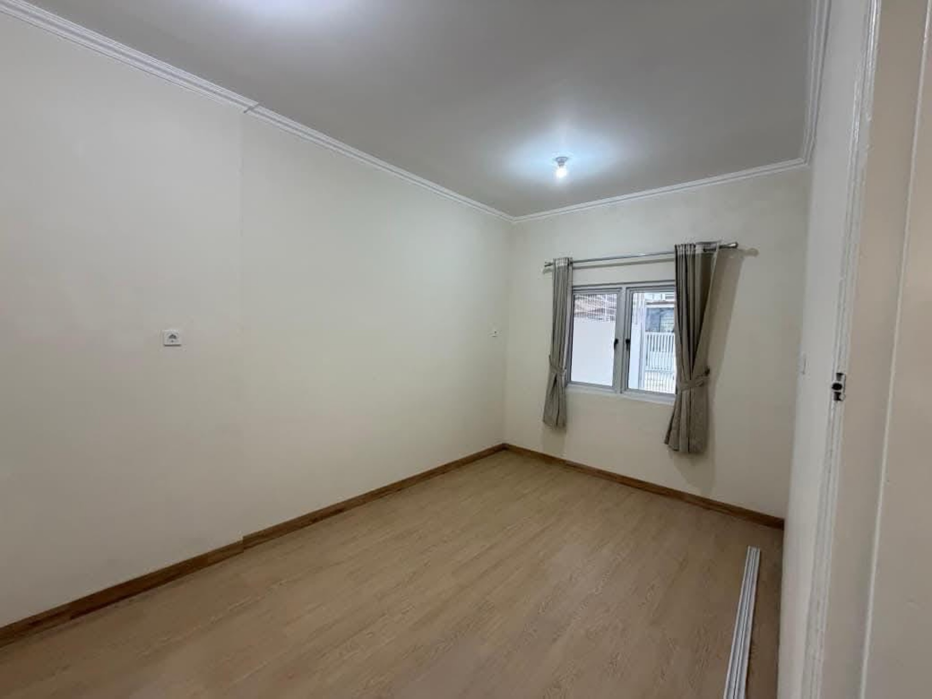 Rumah Dijual di Tangerang, foto 8 dari 10