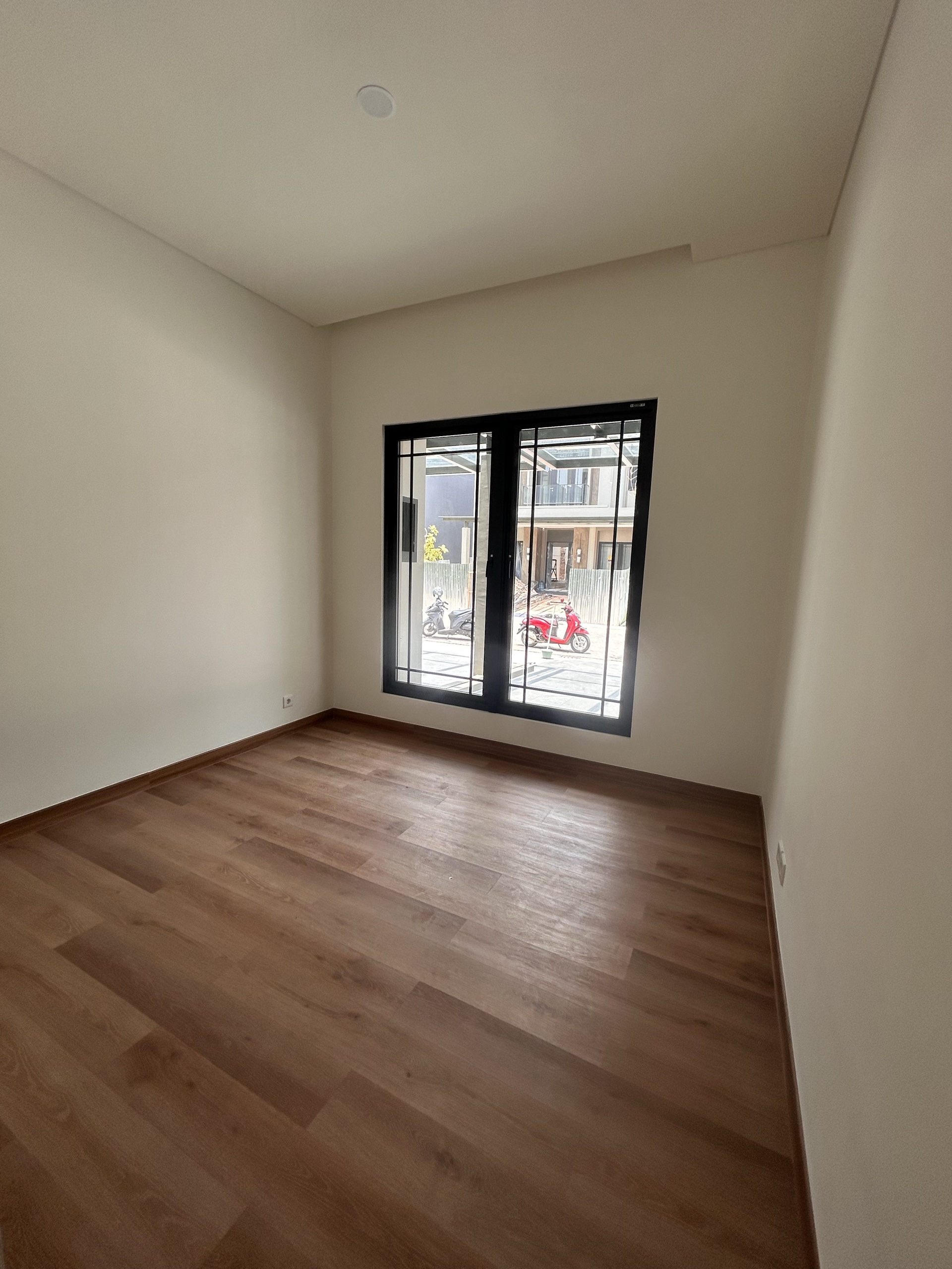 Rumah Disewa di Tangerang, foto 6 dari 10