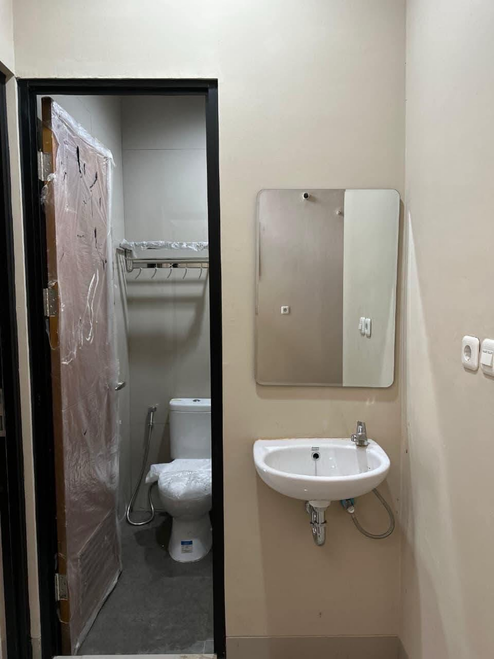 Rumah Disewa di Tangerang, foto 3 dari 7