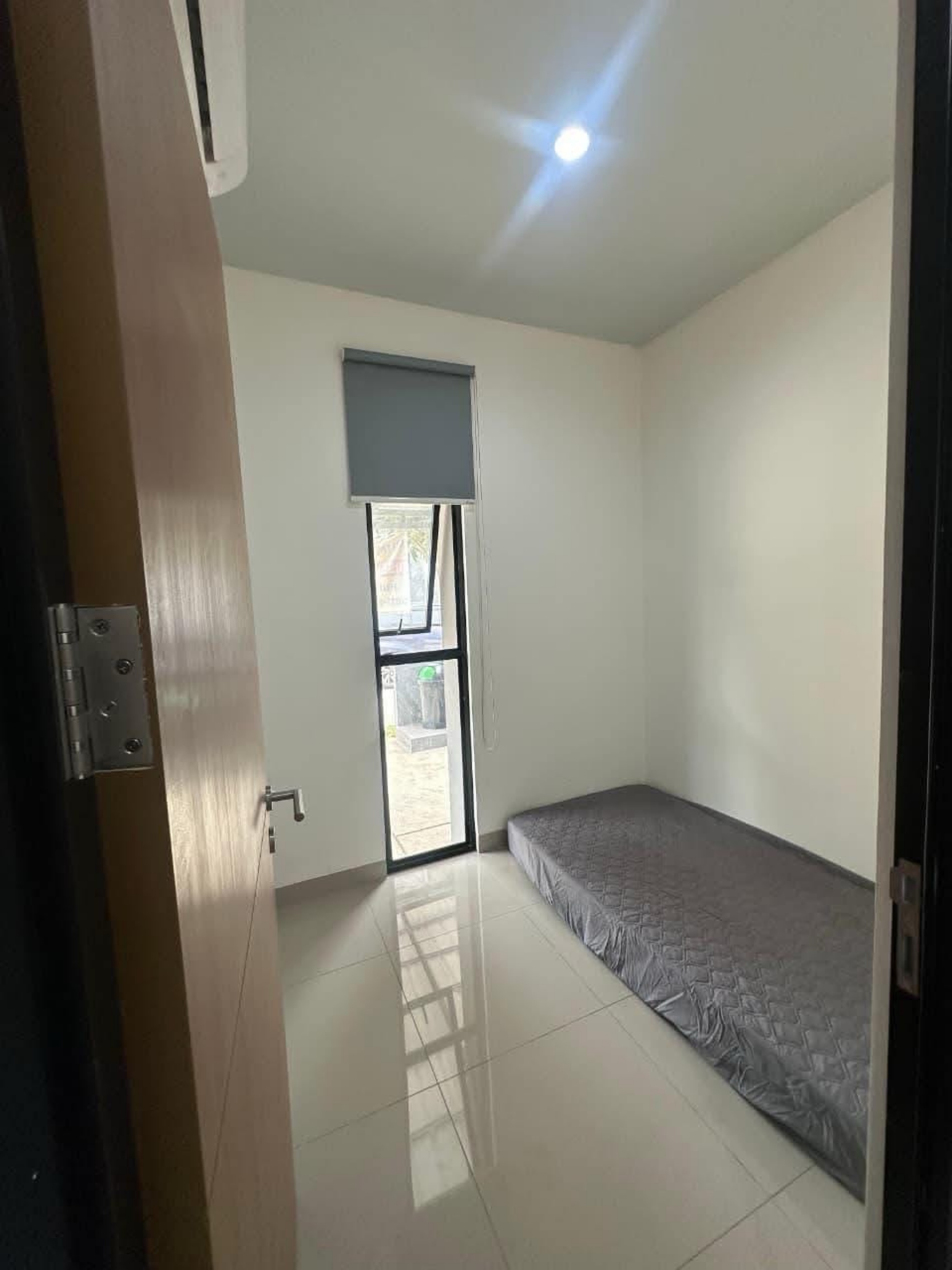 Rumah Disewa di Tangerang, foto 6 dari 7