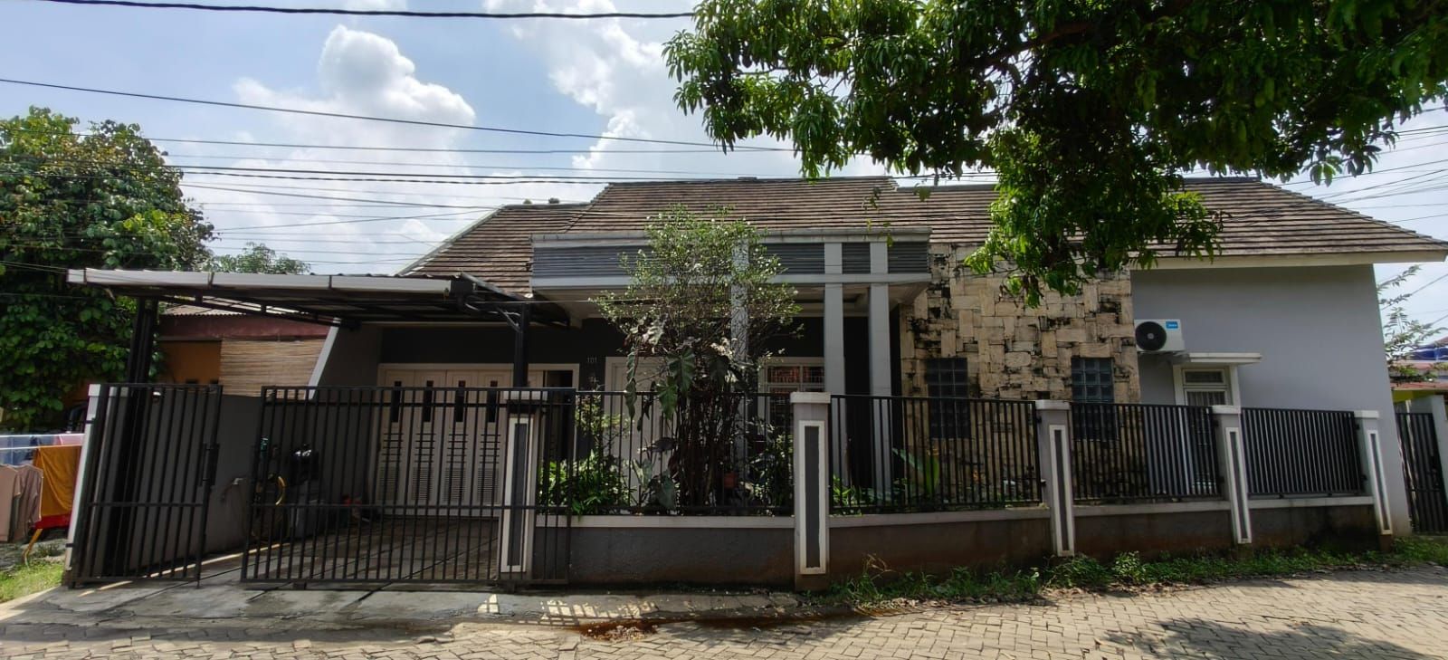 Rumah Dijual di Tangerang, foto 1 dari 10