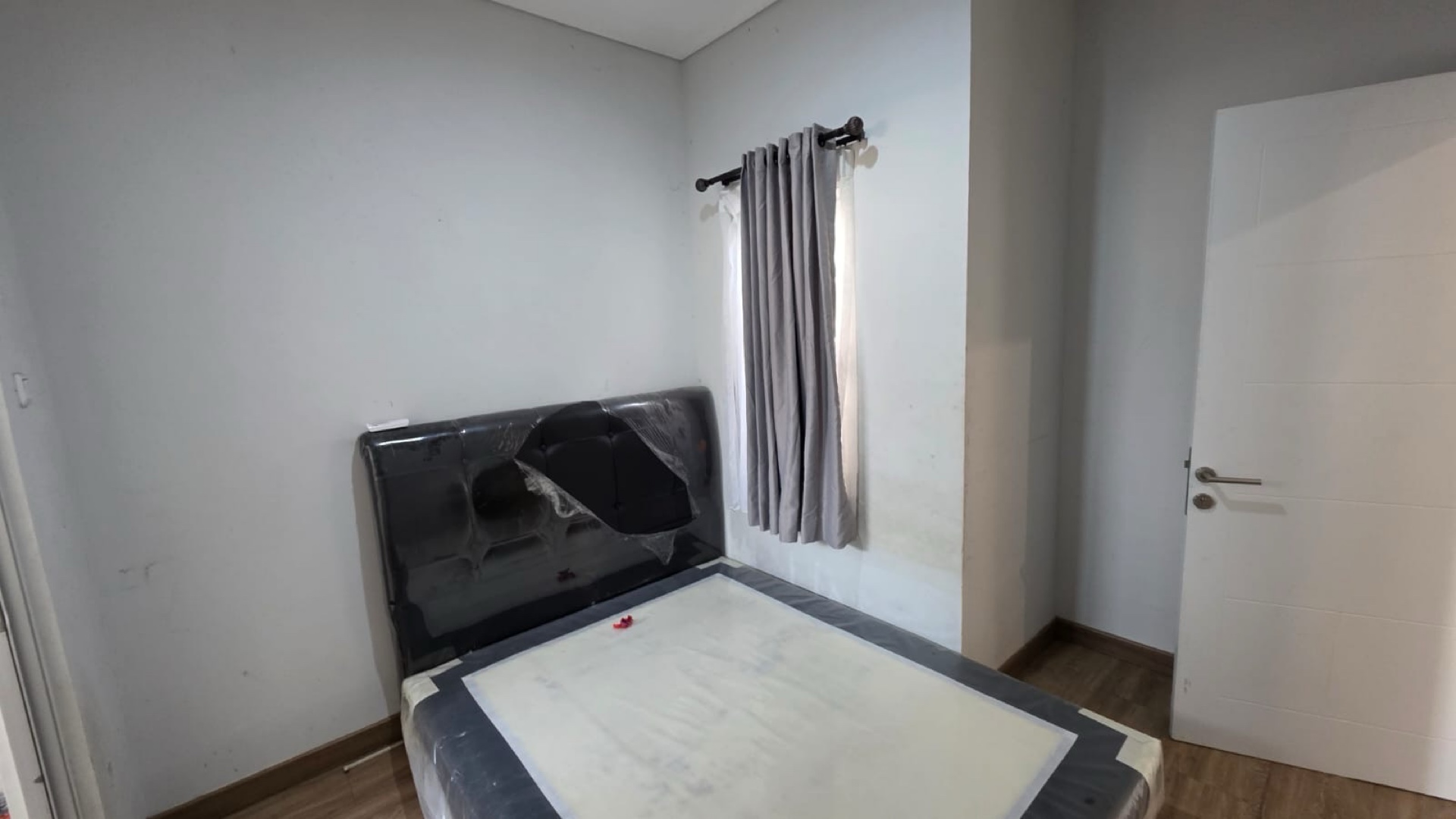 Rumah Dijual di Tangerang, foto 7 dari 9