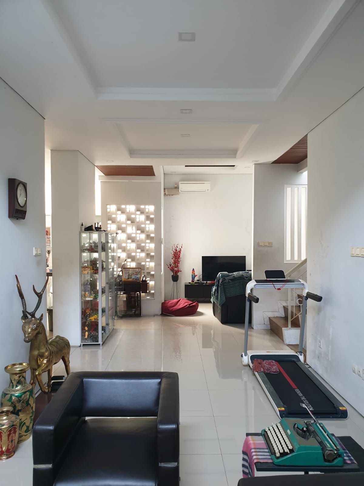 Rumah Dijual di BSD (Bumi Serpong Damai), Tangerang Selatan, foto 3 dari 10