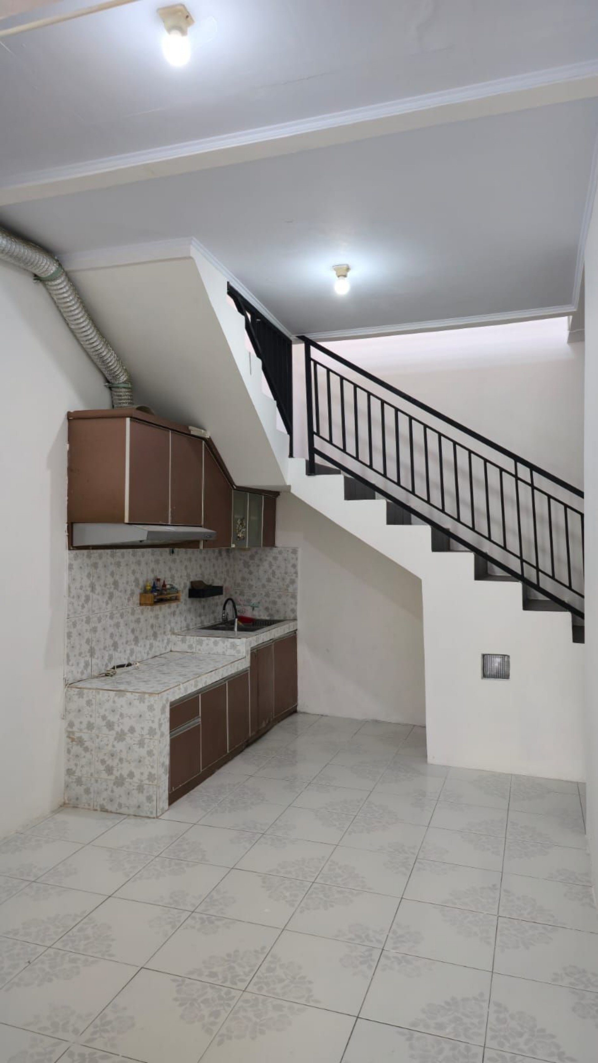 Rumah Dijual di Tangerang, foto 7 dari 9