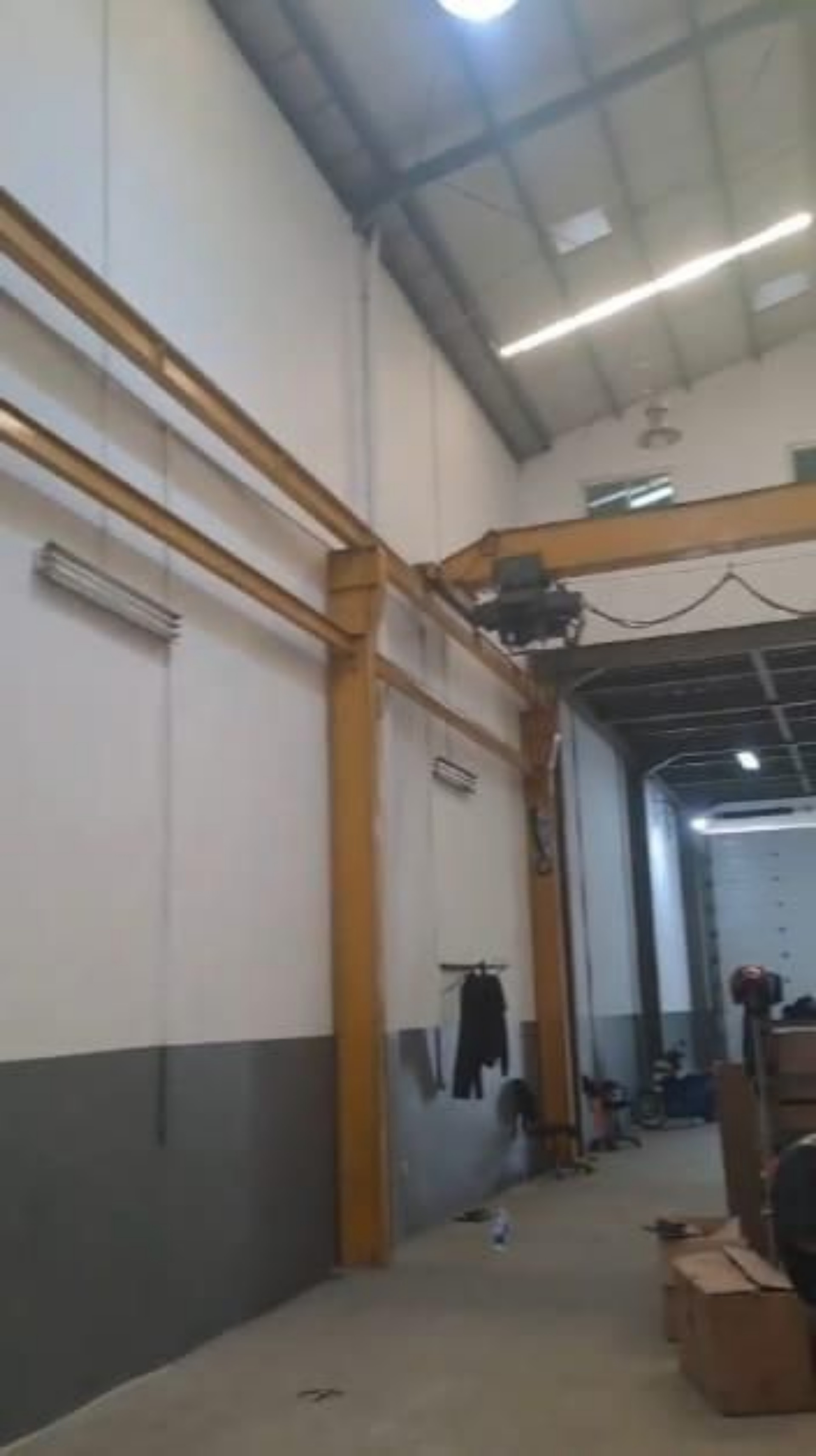 Gudang Dijual di Tangerang, foto 2 dari 9