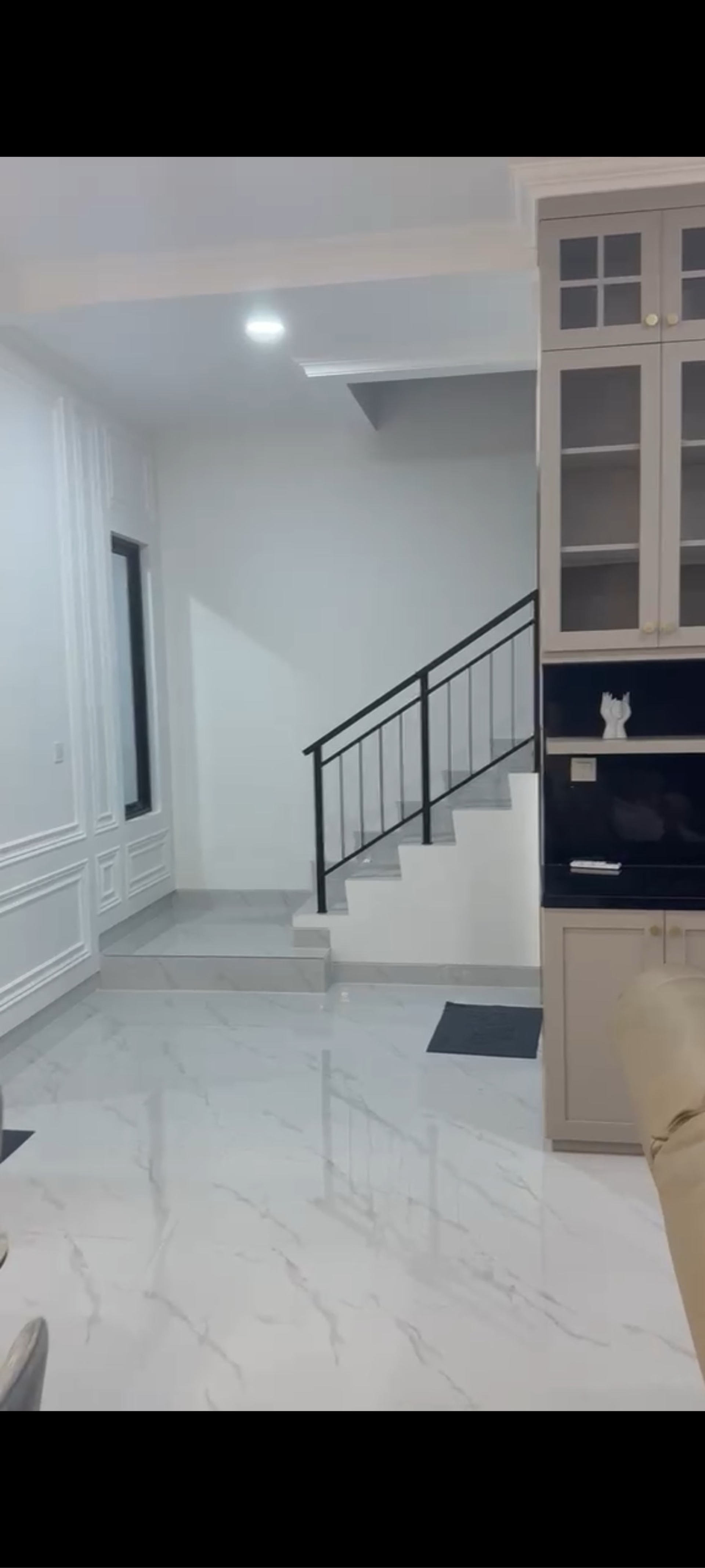 Rumah Disewa di Tangerang, foto 3 dari 10