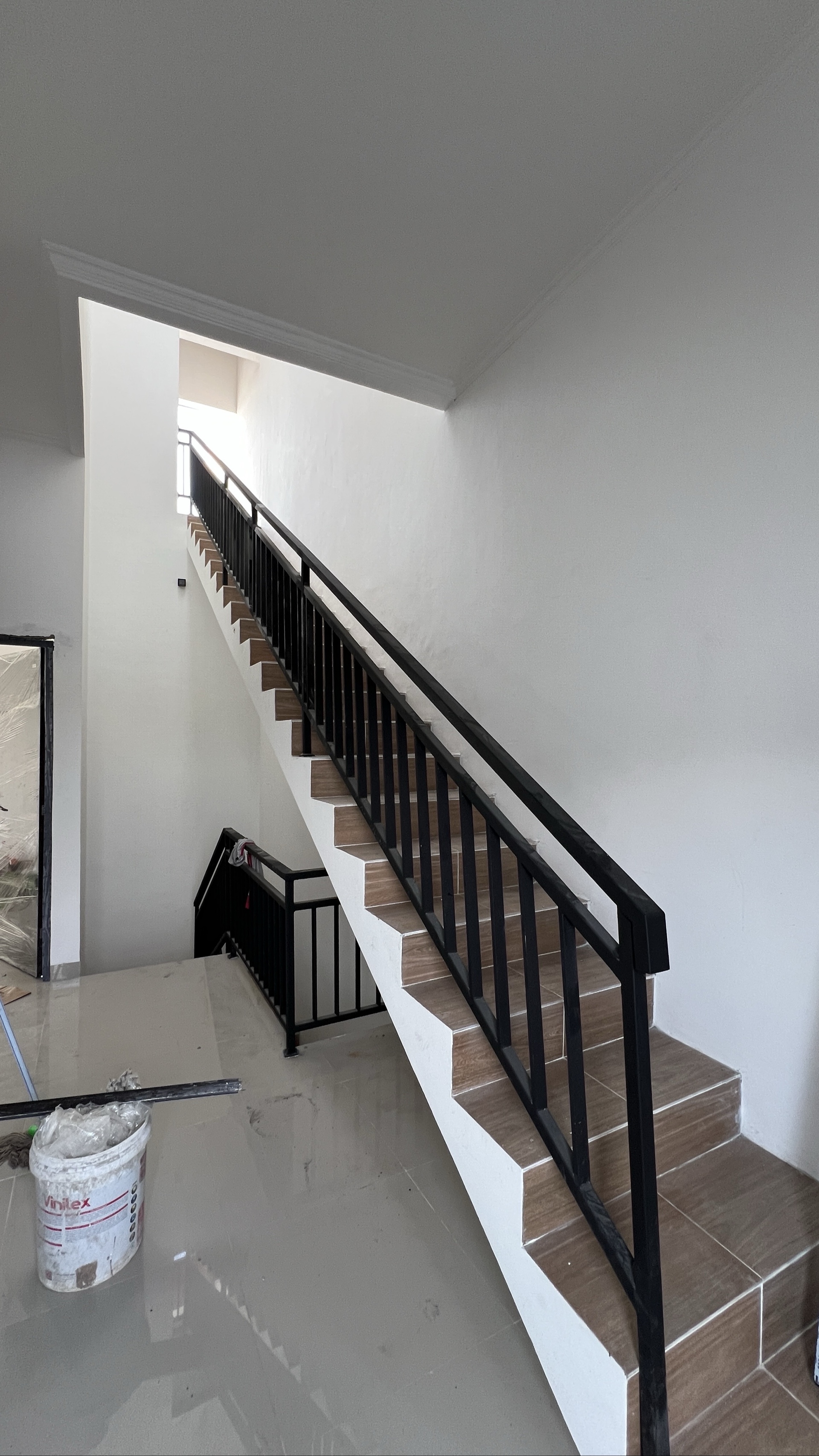 Rumah Dijual di Jakarta Barat, foto 1 dari 10