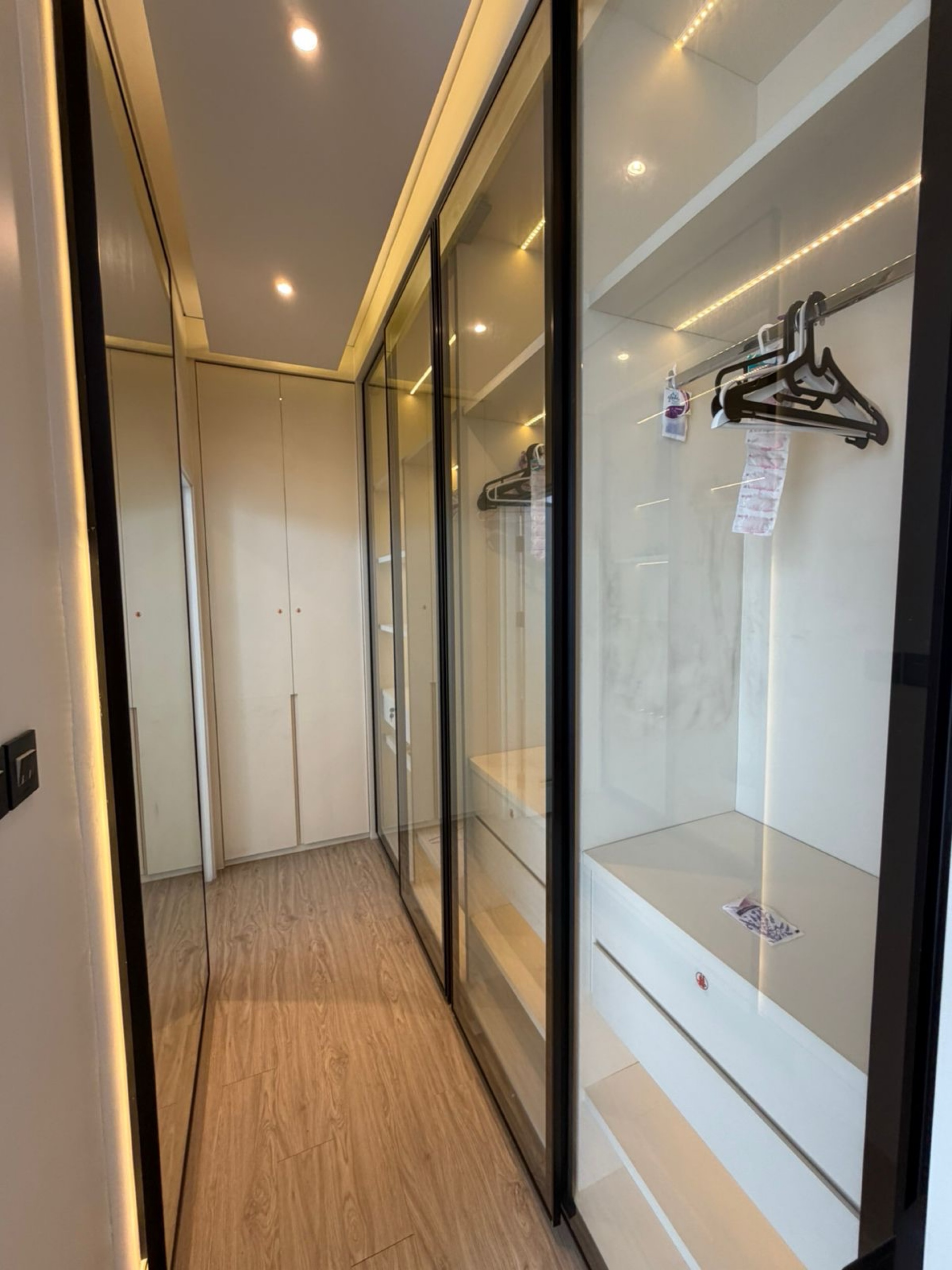 Rumah Dijual di Tangerang, foto 1 dari 10