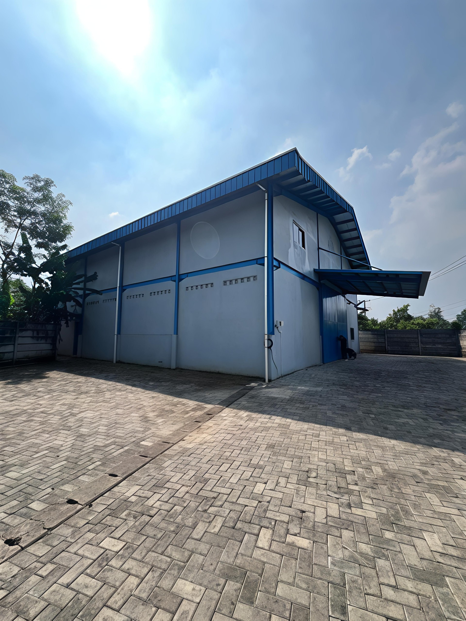 Gudang Dijual di Tangerang, foto 1 dari 10
