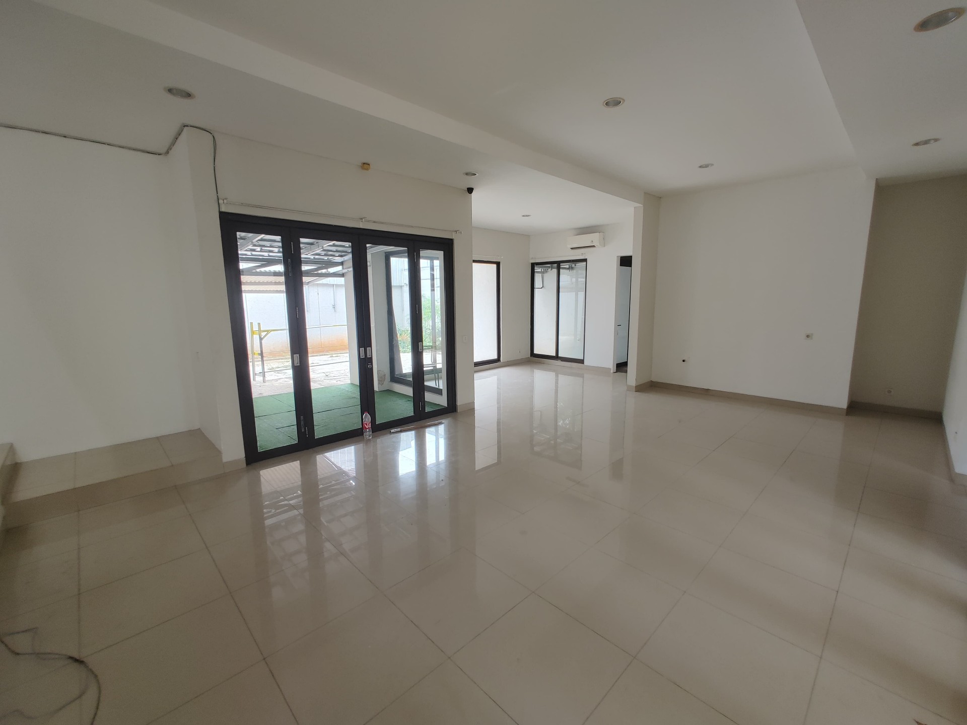 Rumah Dijual di Tangerang, foto 1 dari 6