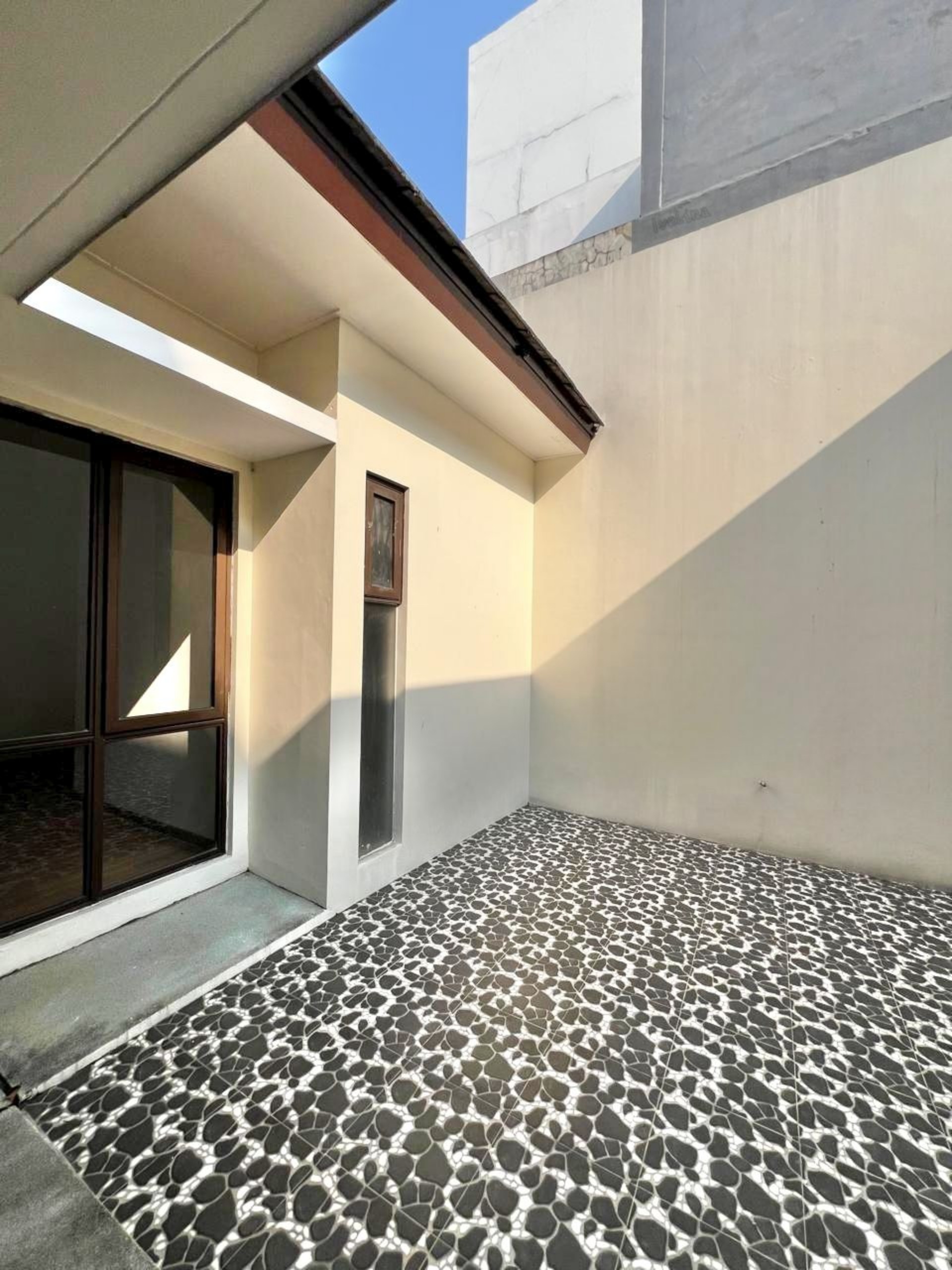 Rumah Dijual di Tangerang, foto 1 dari 10