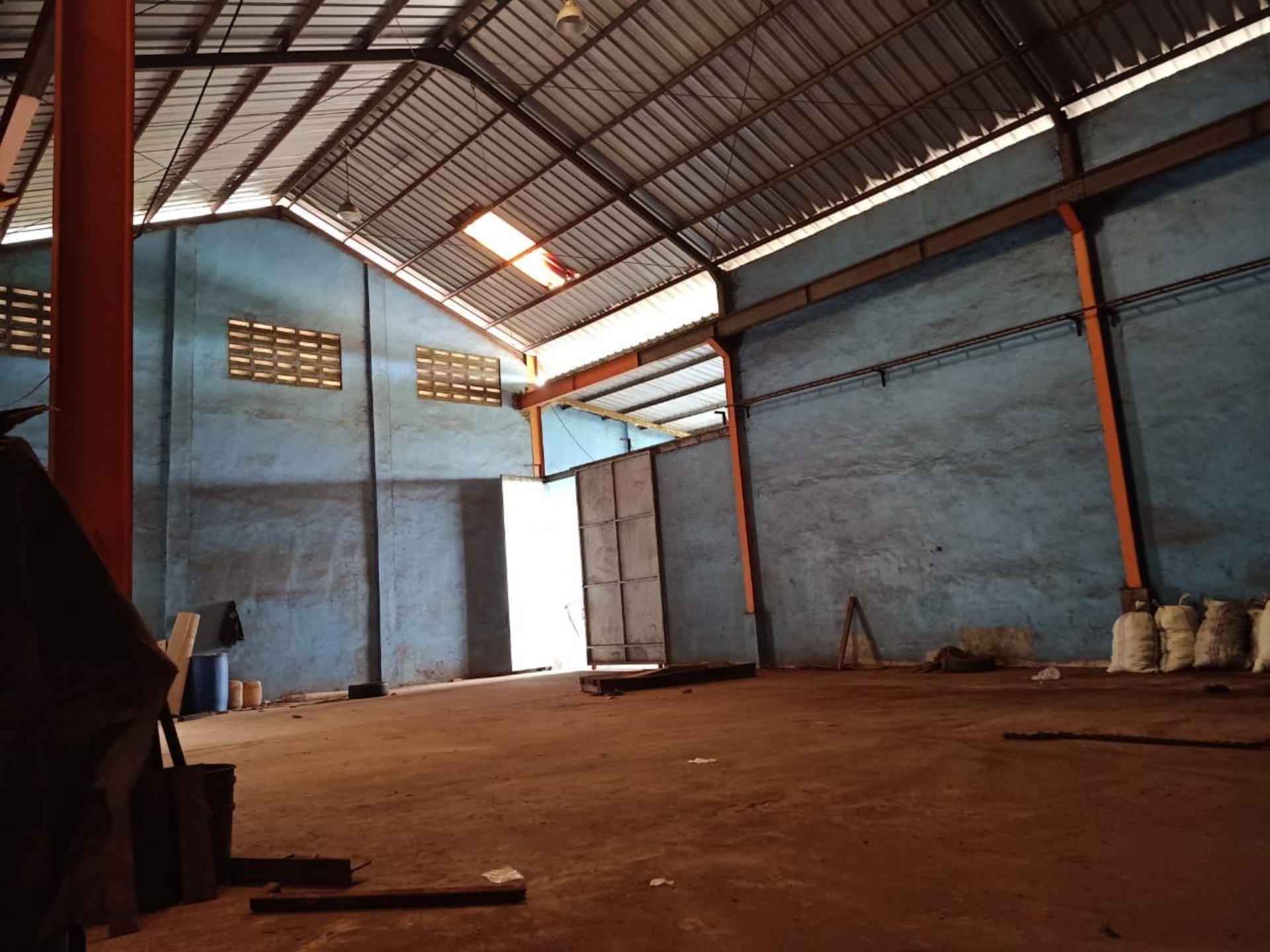 Gudang Dijual di Tangerang, foto 2 dari 10
