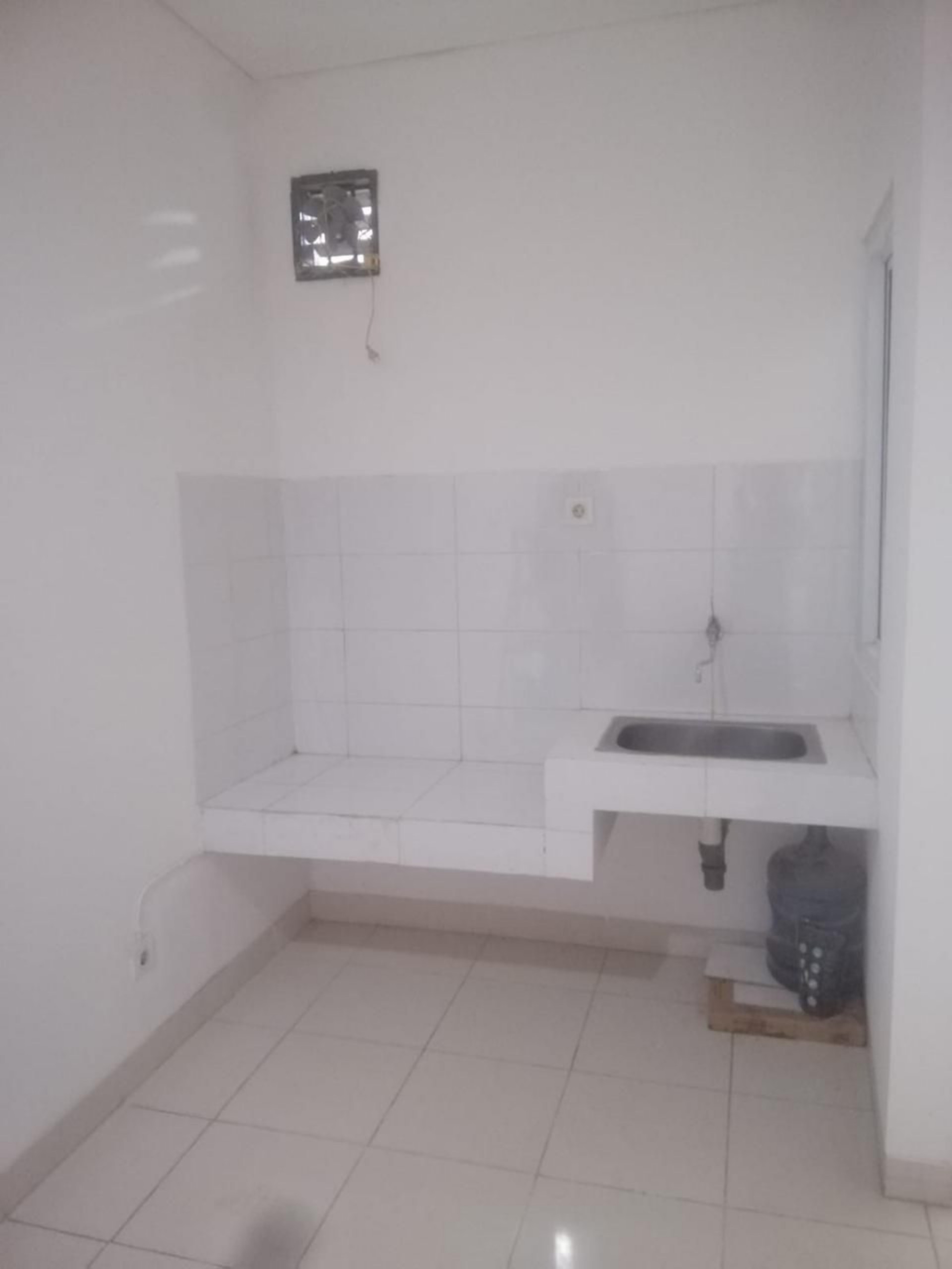 Rumah Disewa di Tangerang, foto 6 dari 10