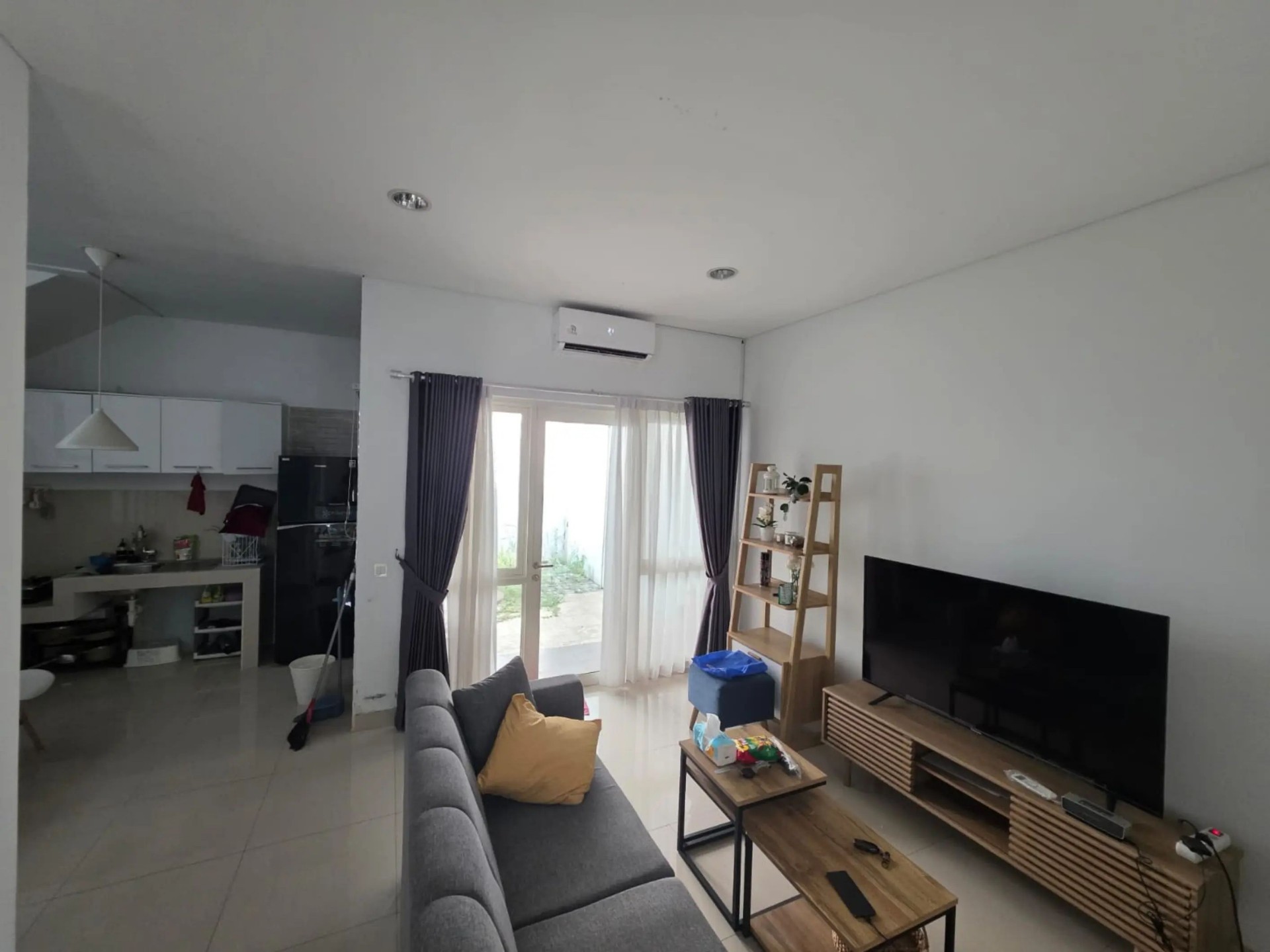 Rumah Disewa di Tangerang, foto 5 dari 9