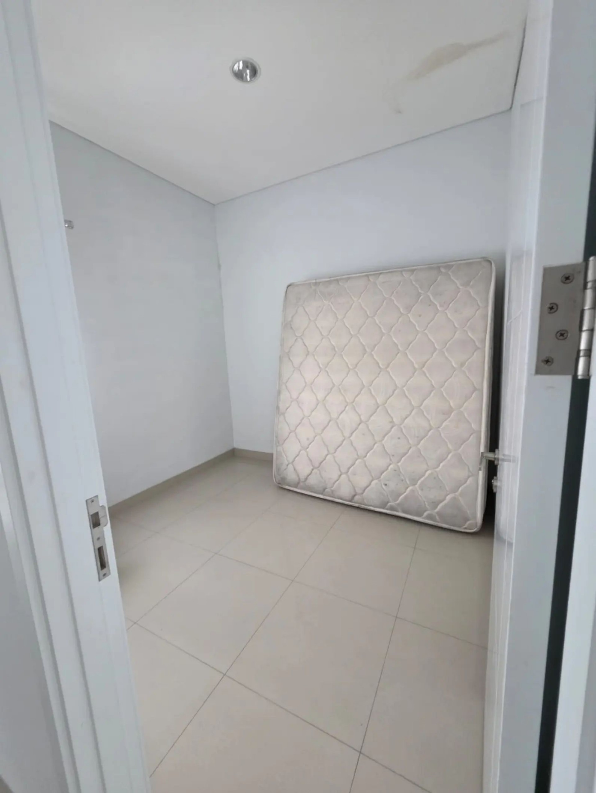 Rumah Disewa di Tangerang, foto 7 dari 9