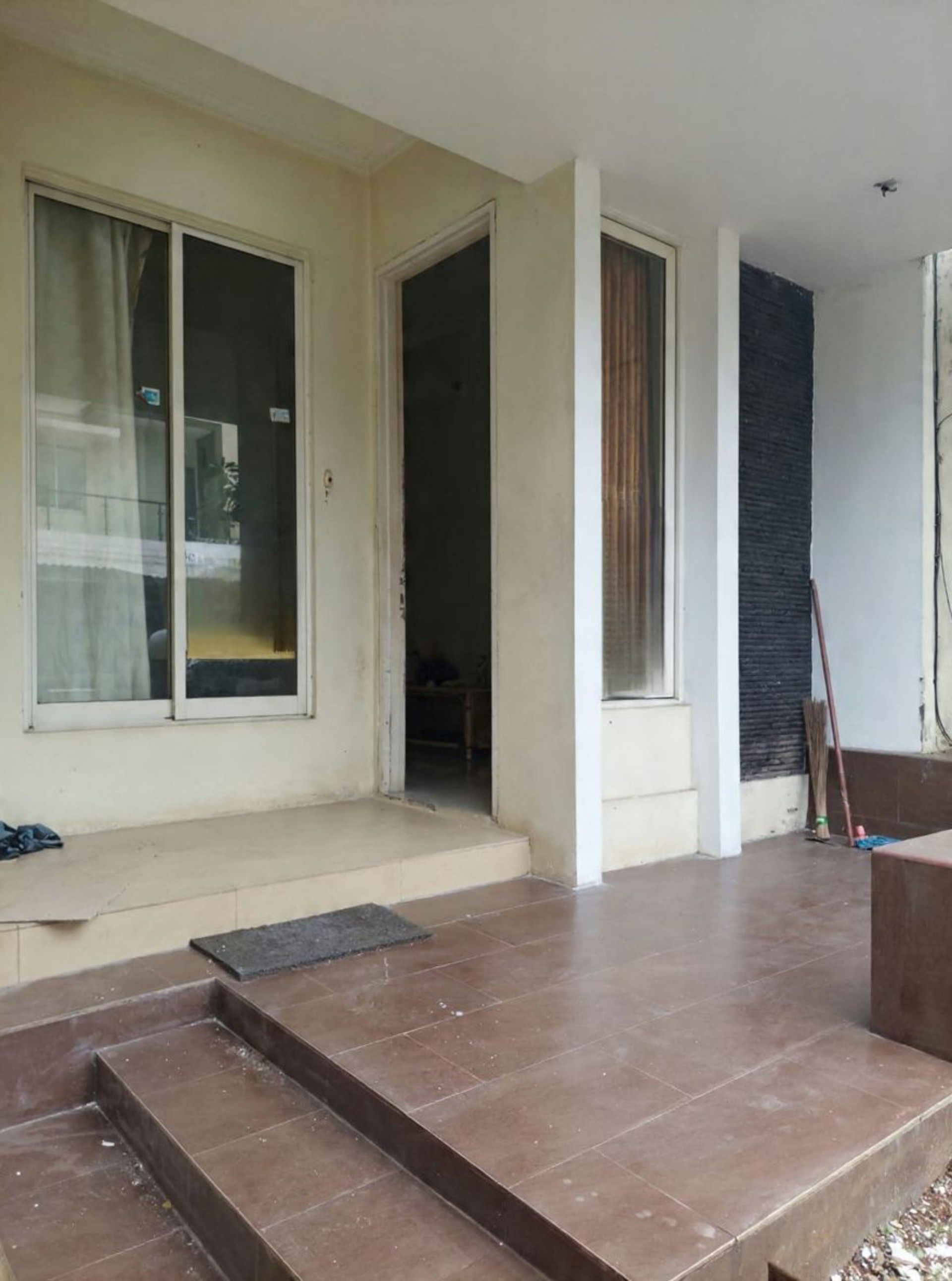 Rumah Dijual di Tangerang, foto 2 dari 10