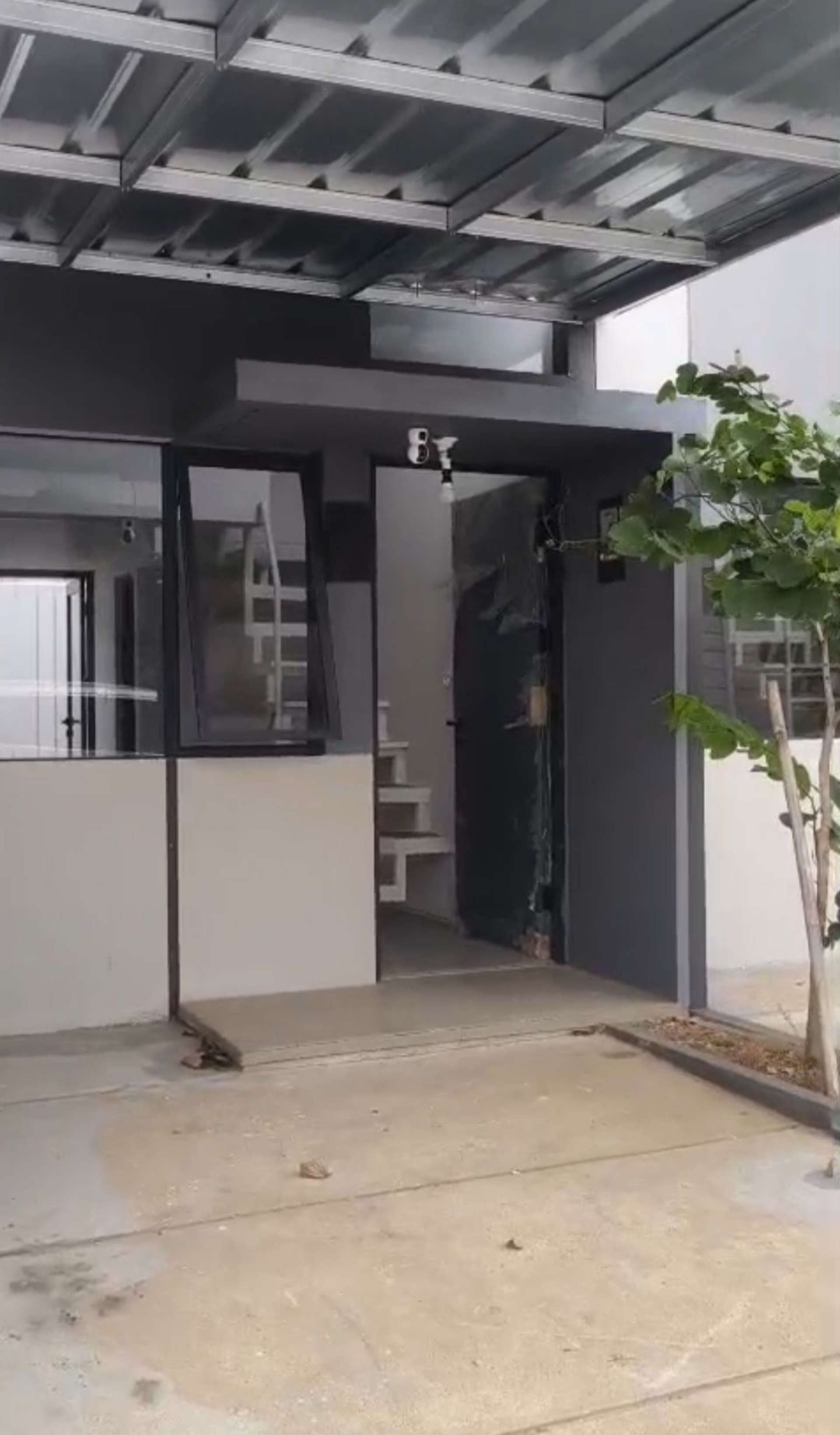 Rumah Disewa di Tangerang, foto 2 dari 10