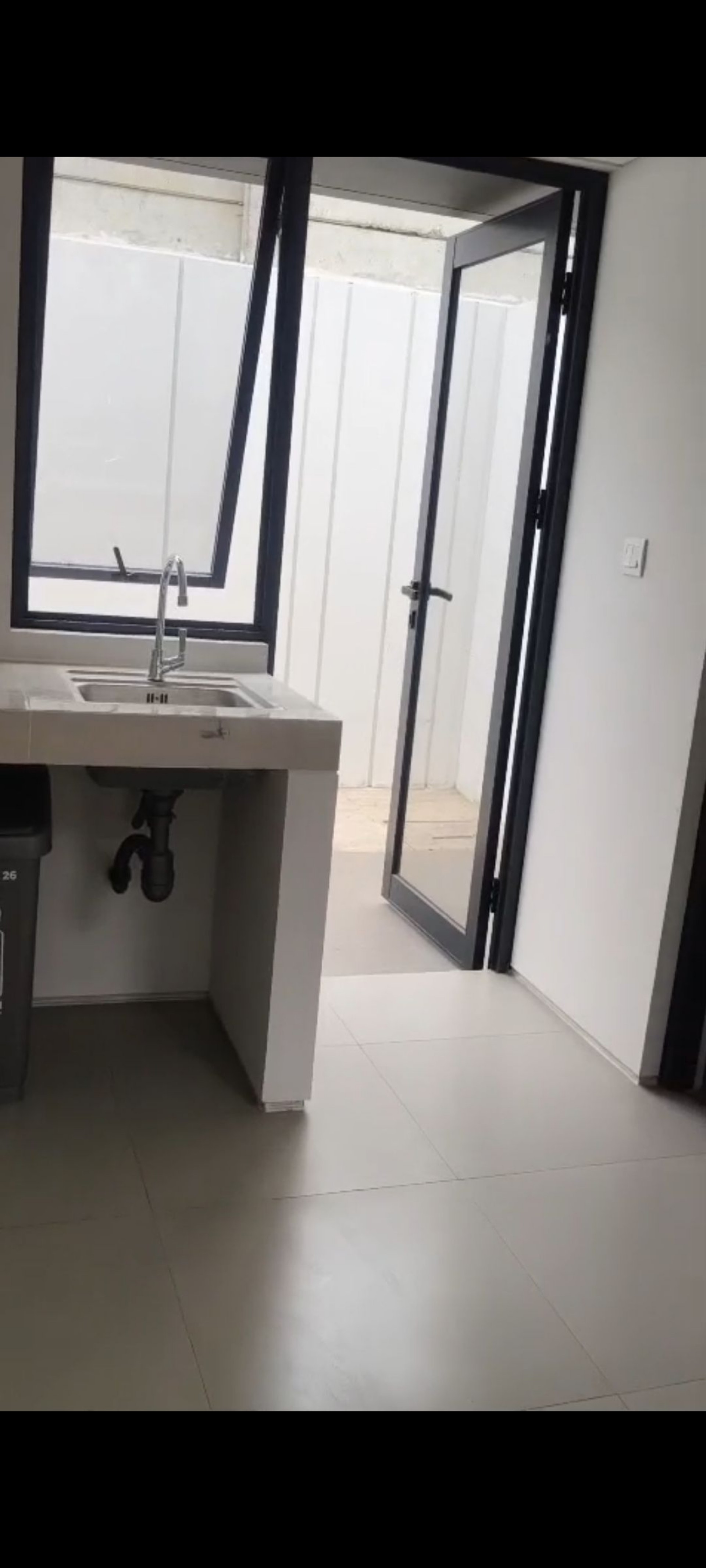 Rumah Disewa di Tangerang, foto 5 dari 10
