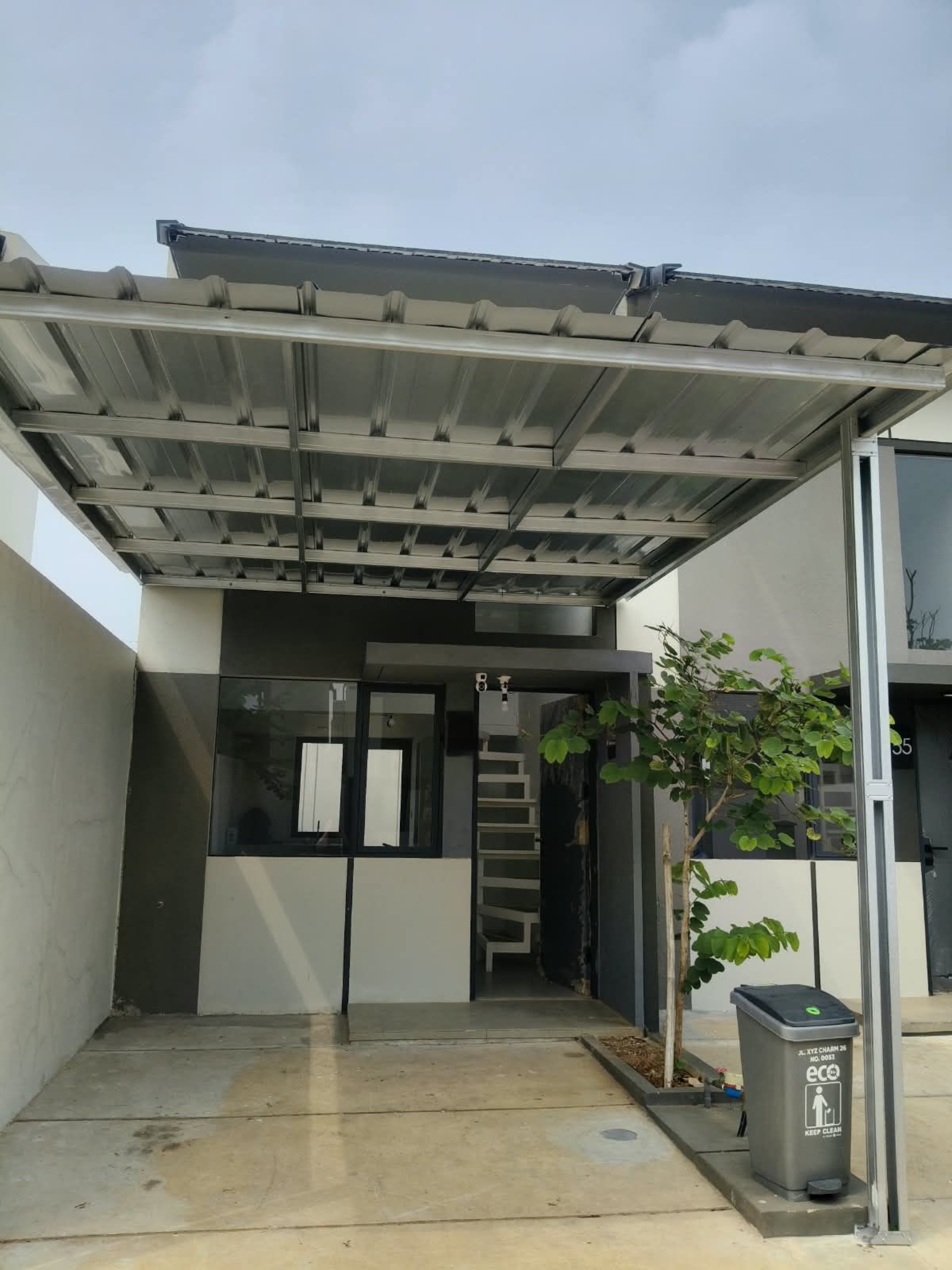 Rumah Disewa di Tangerang, foto 1 dari 10