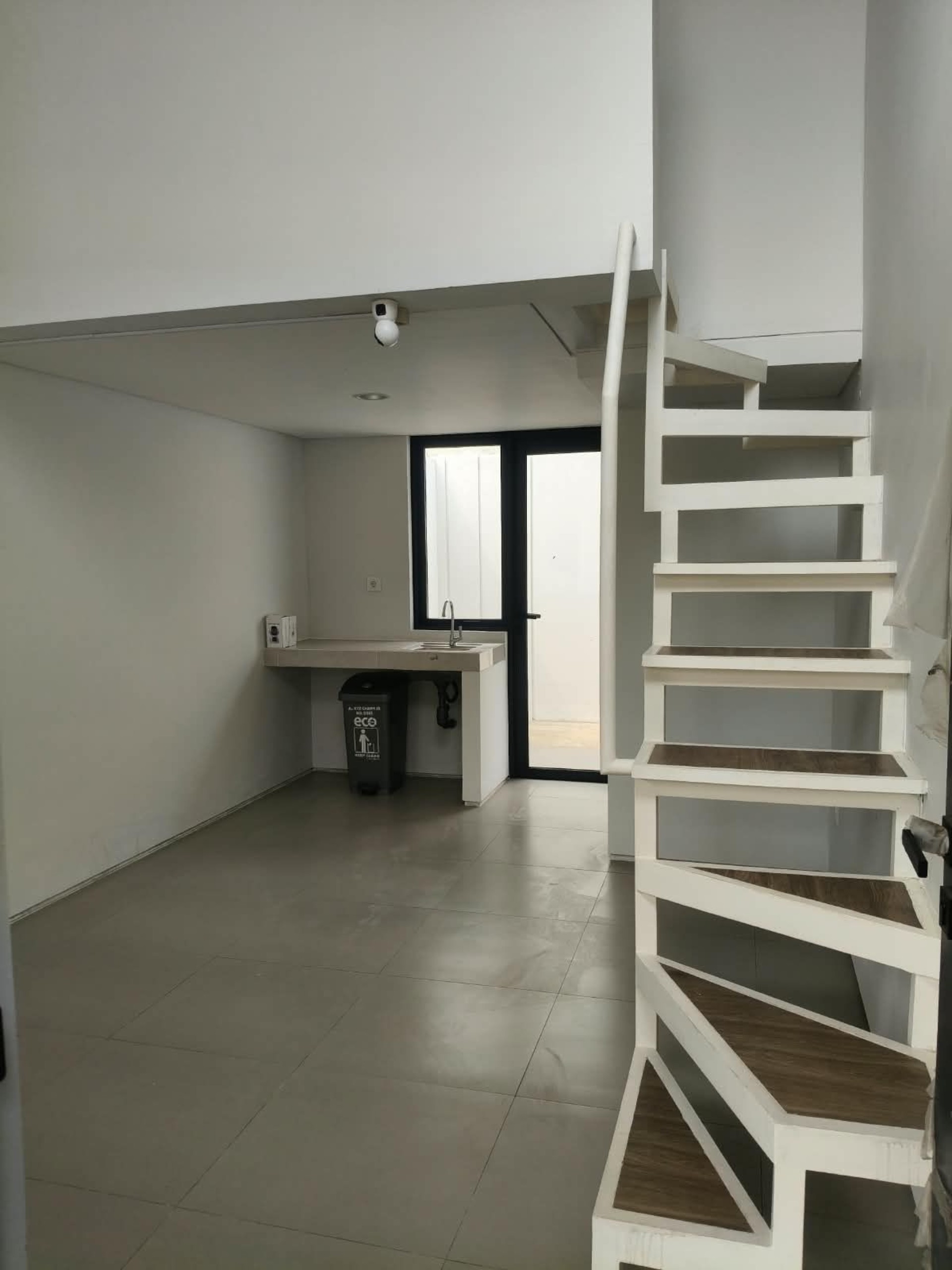 Rumah Disewa di Tangerang, foto 3 dari 10