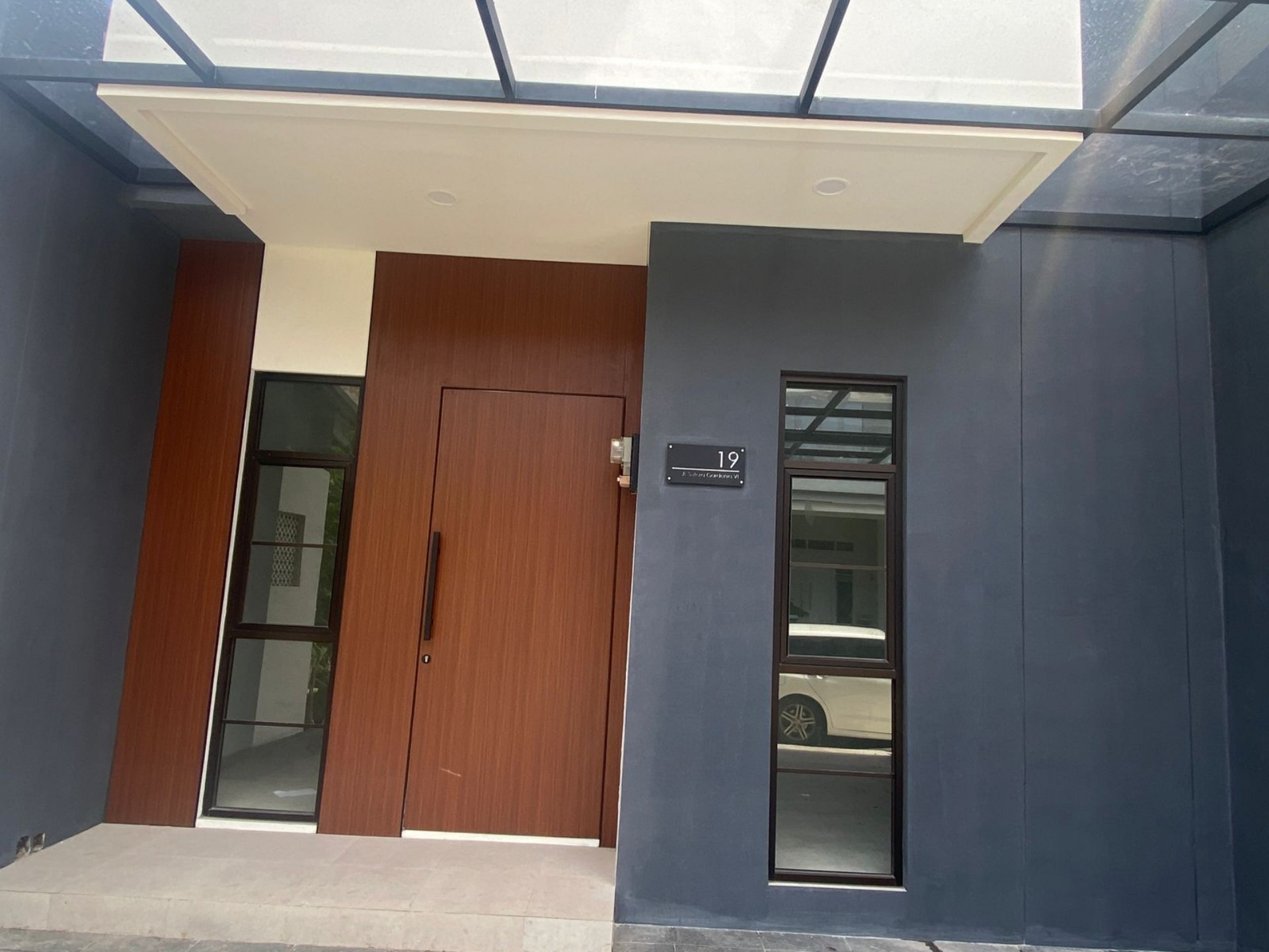 Rumah Dijual di Tangerang, foto 2 dari 9