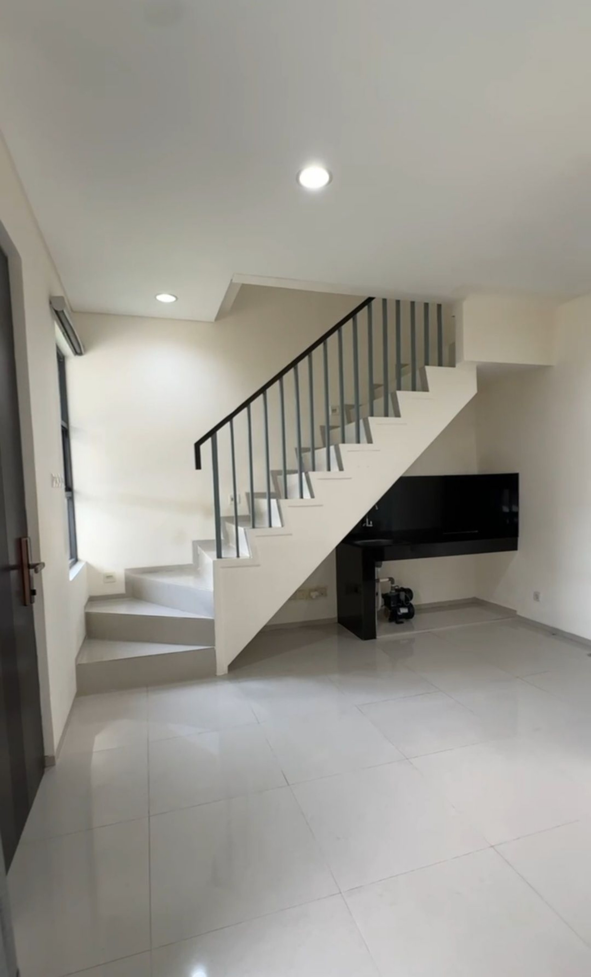 Rumah Dijual di Tangerang, foto 4 dari 9