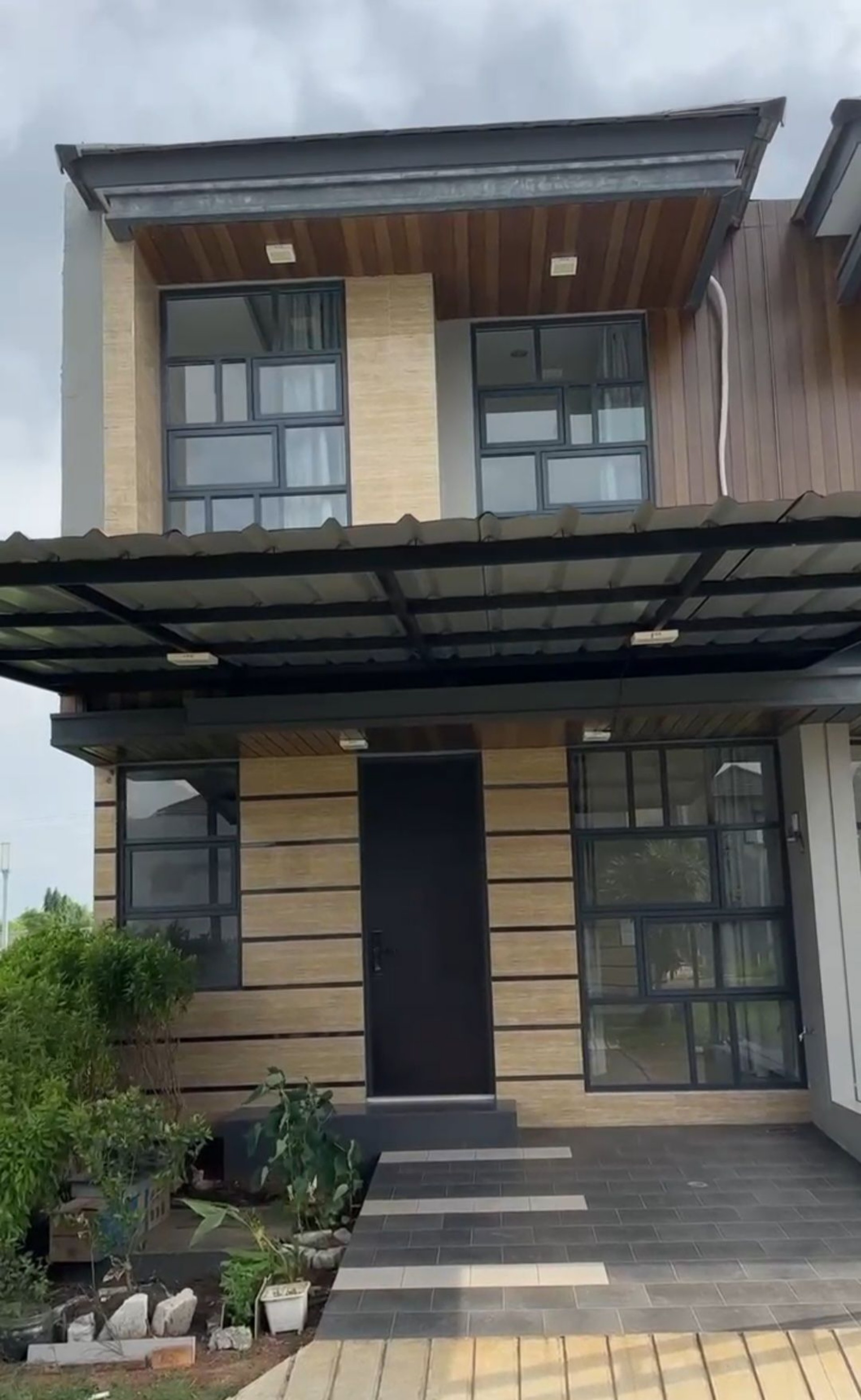 Rumah Dijual di Tangerang, foto 2 dari 9