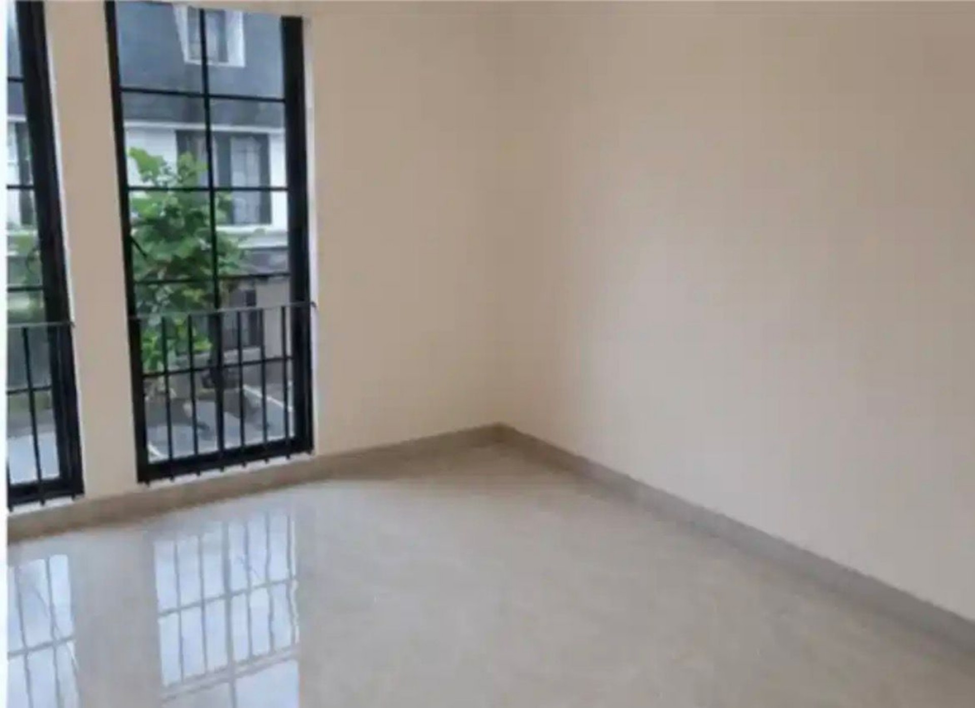 Rumah Disewa di Tangerang, foto 5 dari 10